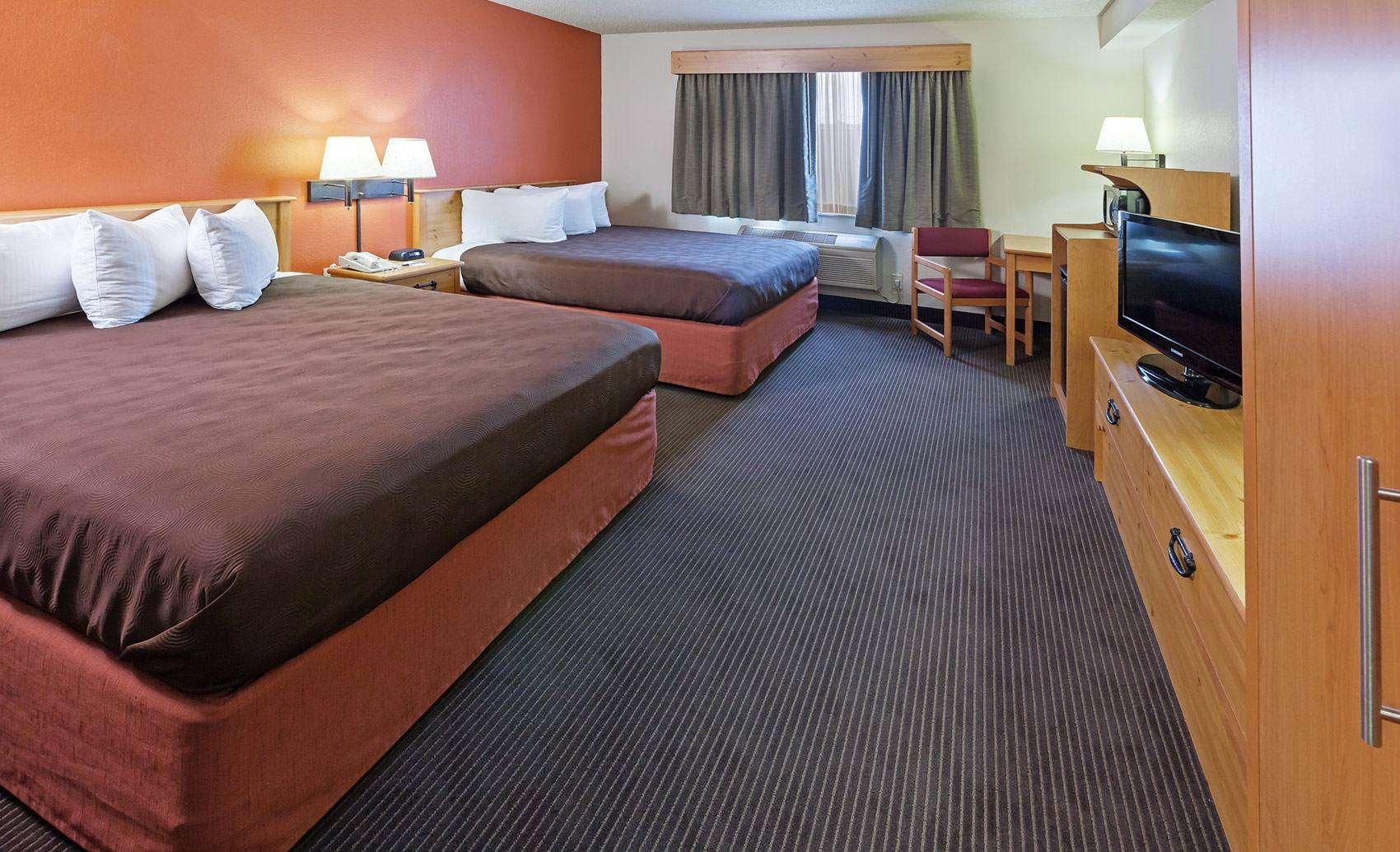 AmericInn Lodge & Suites Sturgeon Bay — photo 3