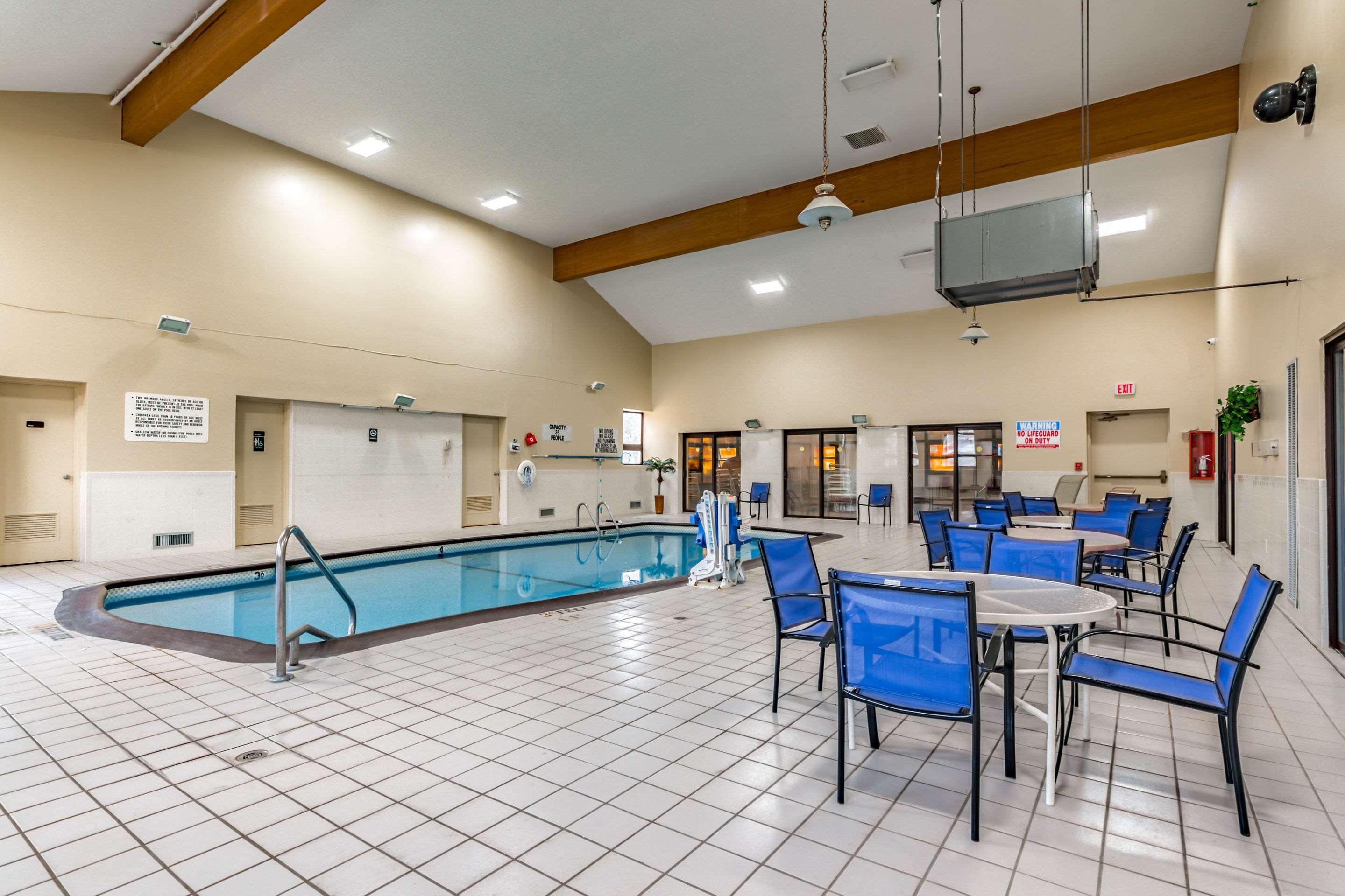 Quality Inn Schenectady - Albany — photo 3