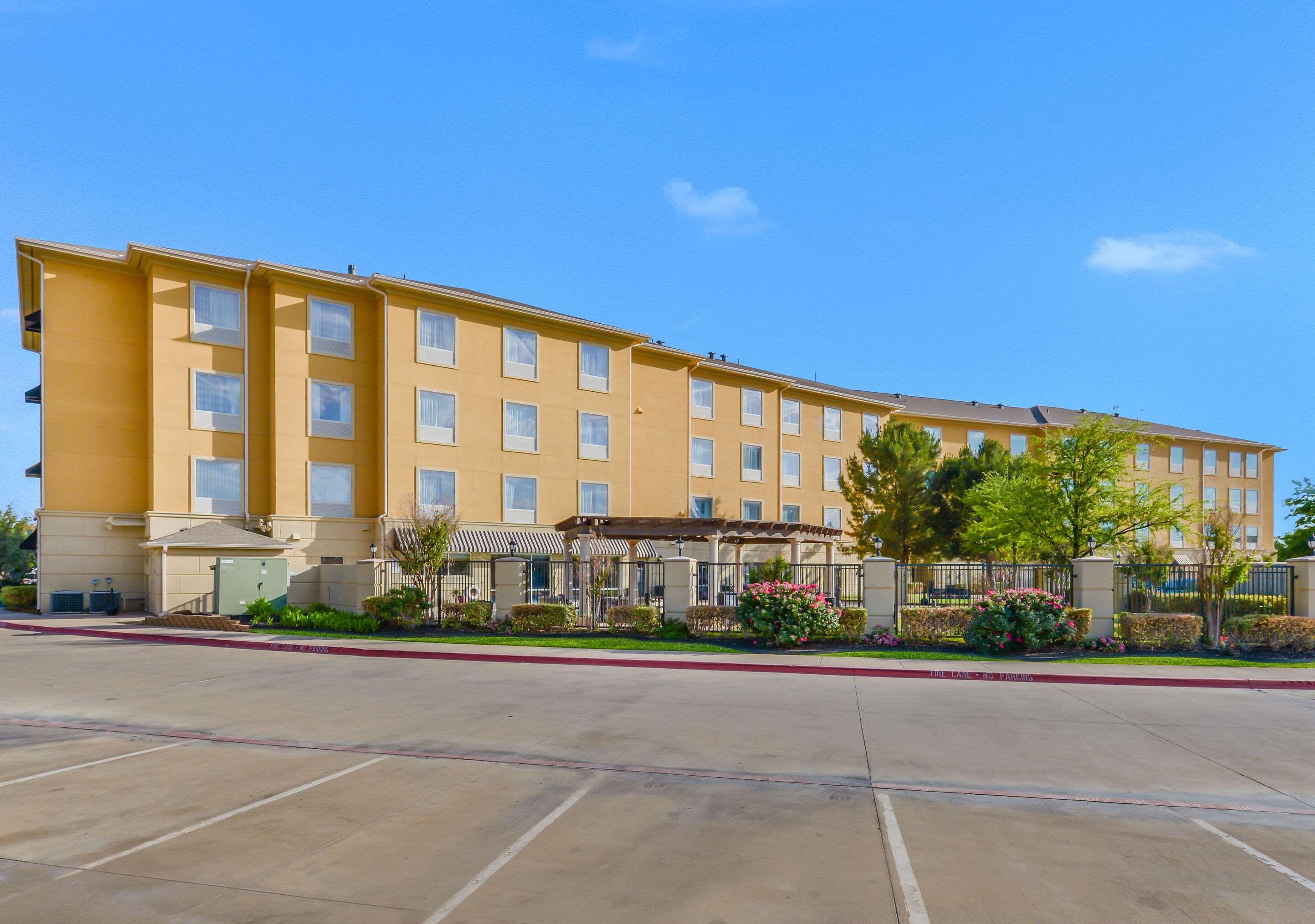 Sleep Inn & Suites — photo 4