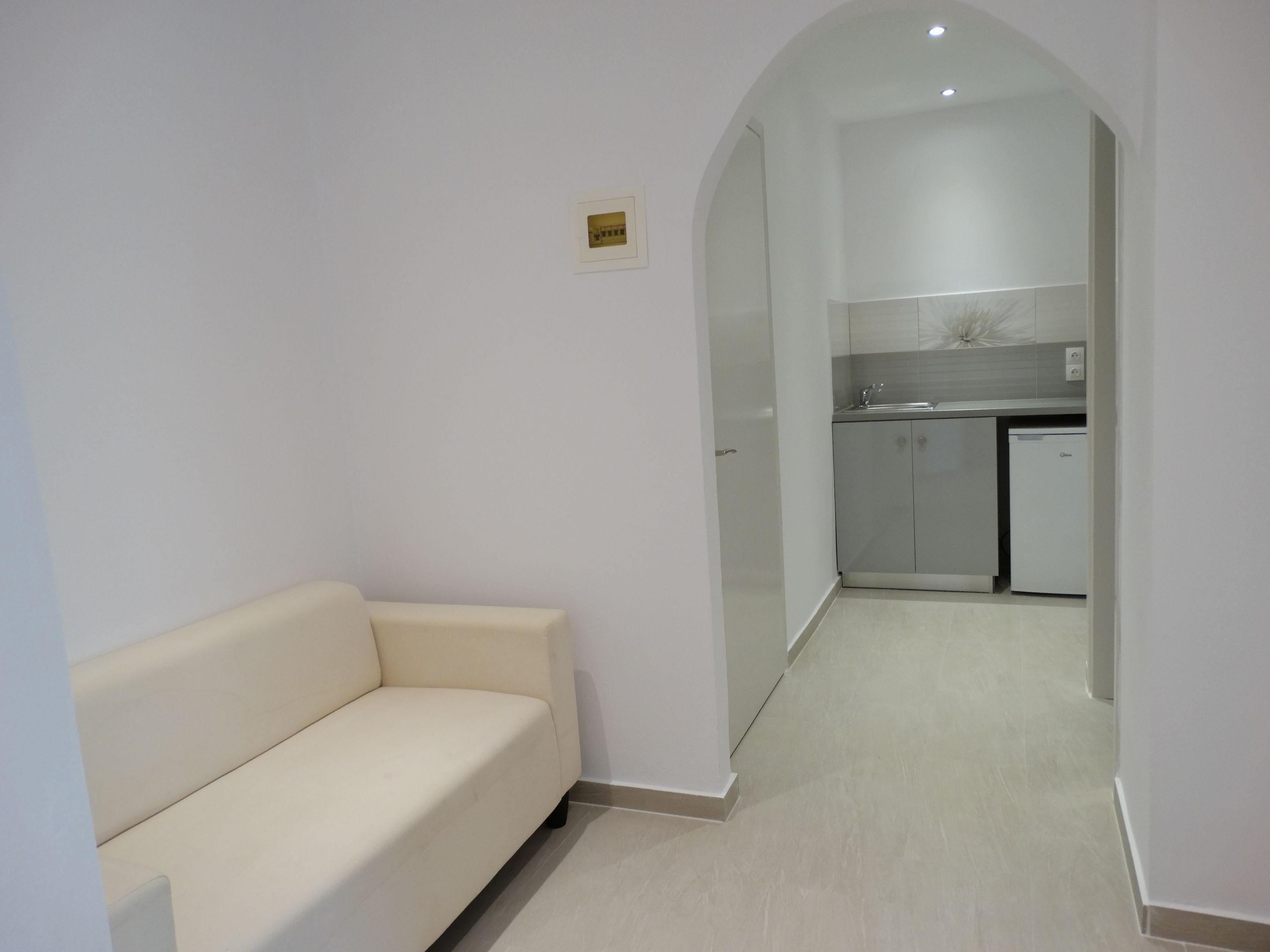 Makis Louvlis Apartments & Studios — photo 5