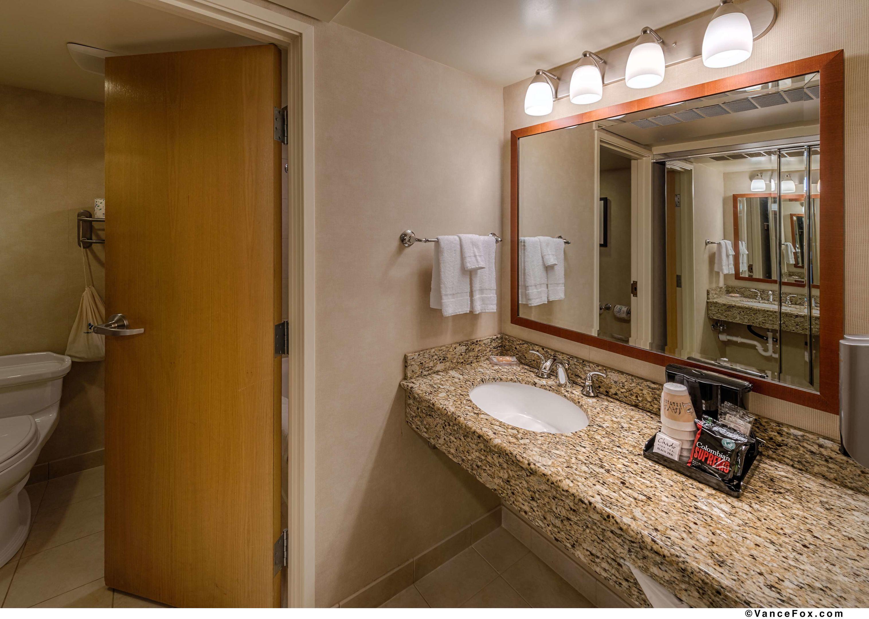 Best Western Plus Silverdale Beach Hotel — photo 4