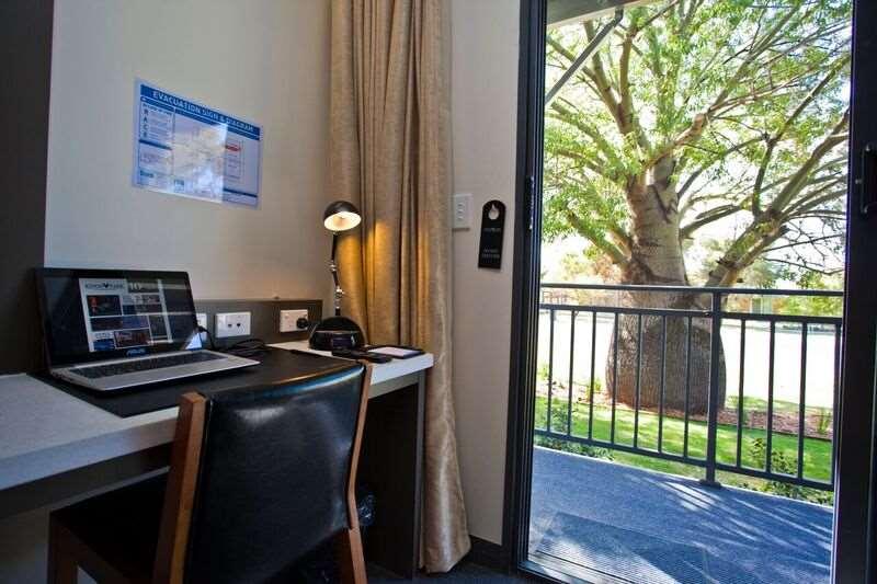 Kings Park Accommodation Chinchilla & Kings Park Bistro — photo 5