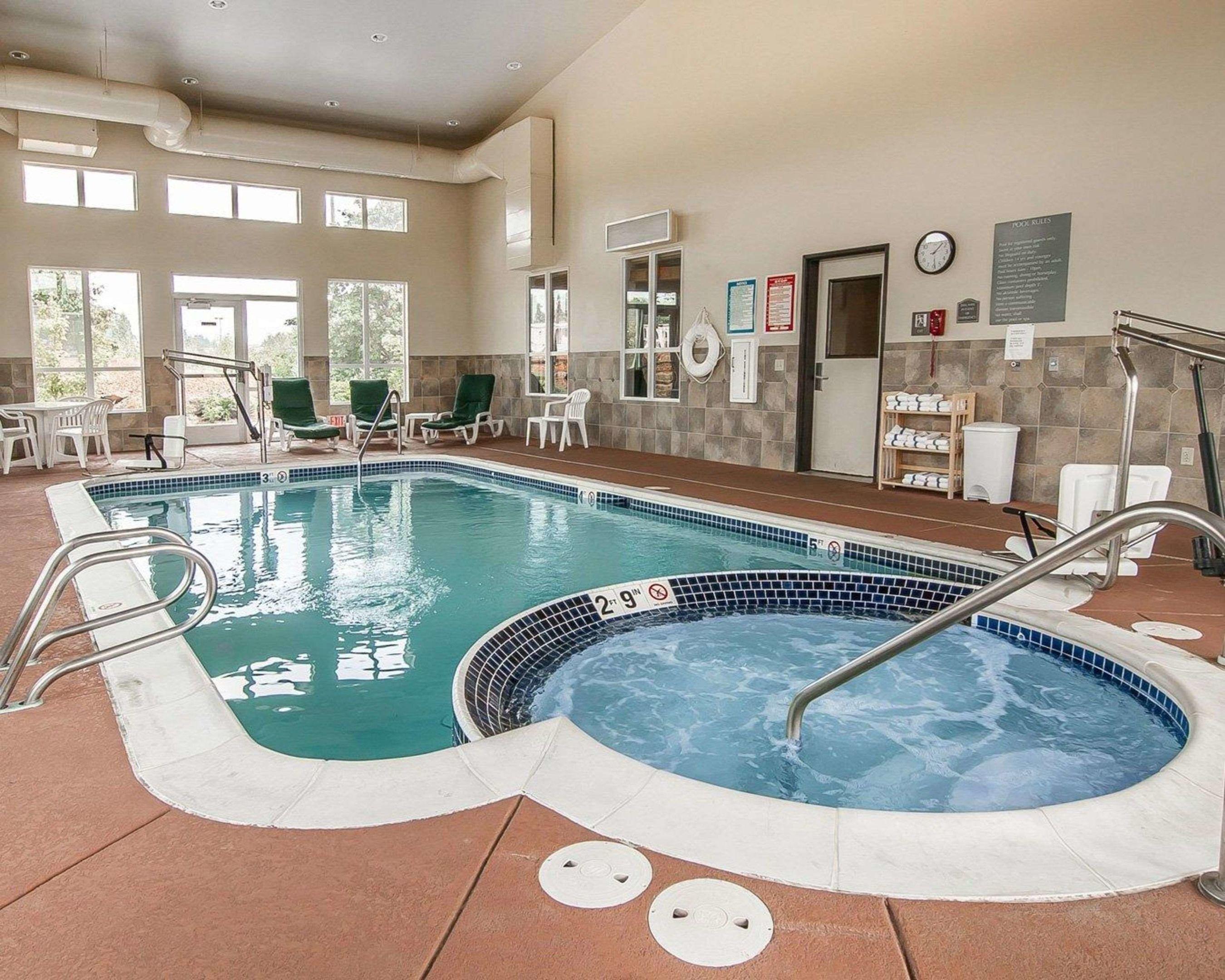 Comfort Inn And Suites Creswell — photo 4