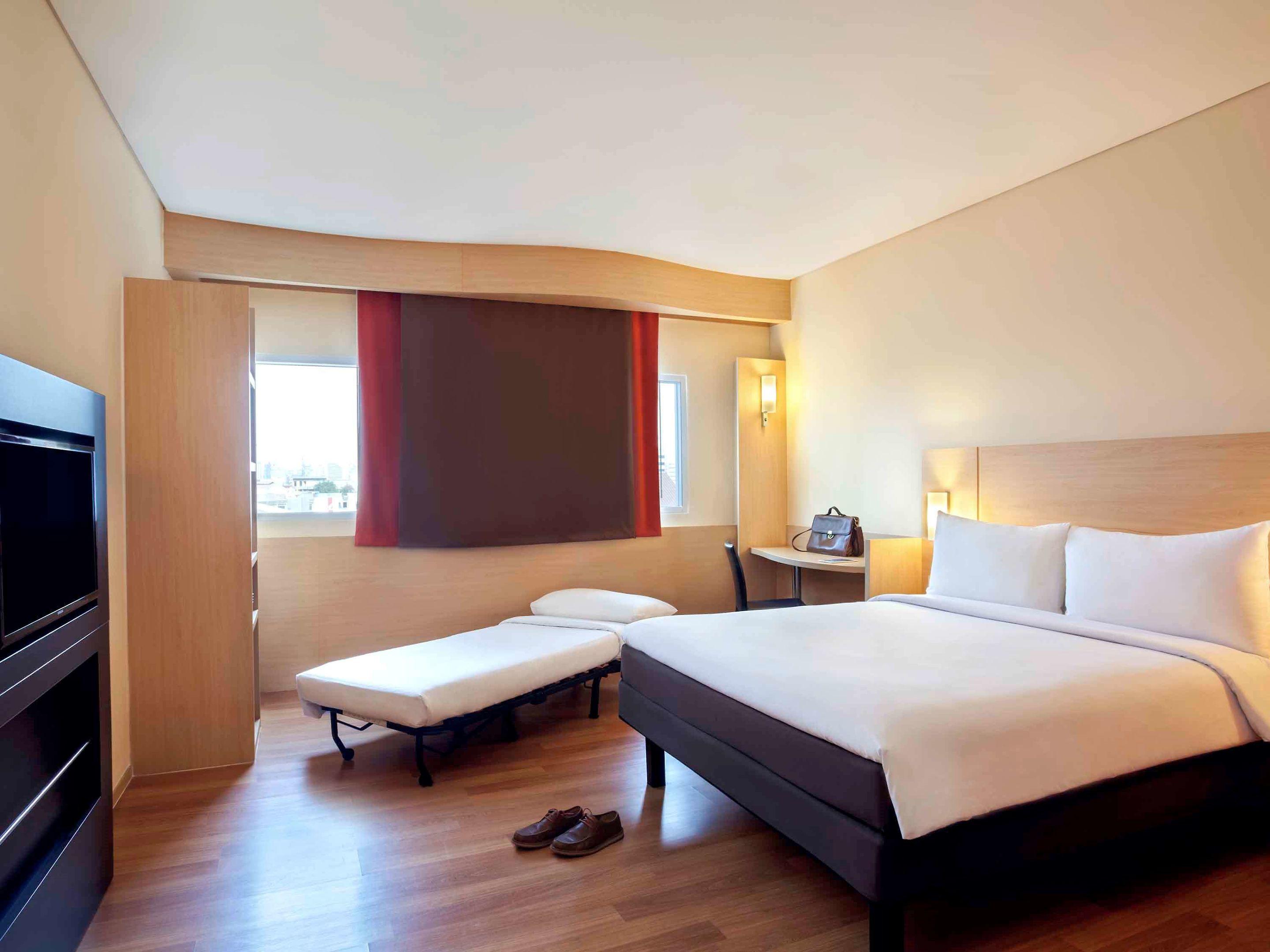ibis Jakarta Harmoni — photo 4