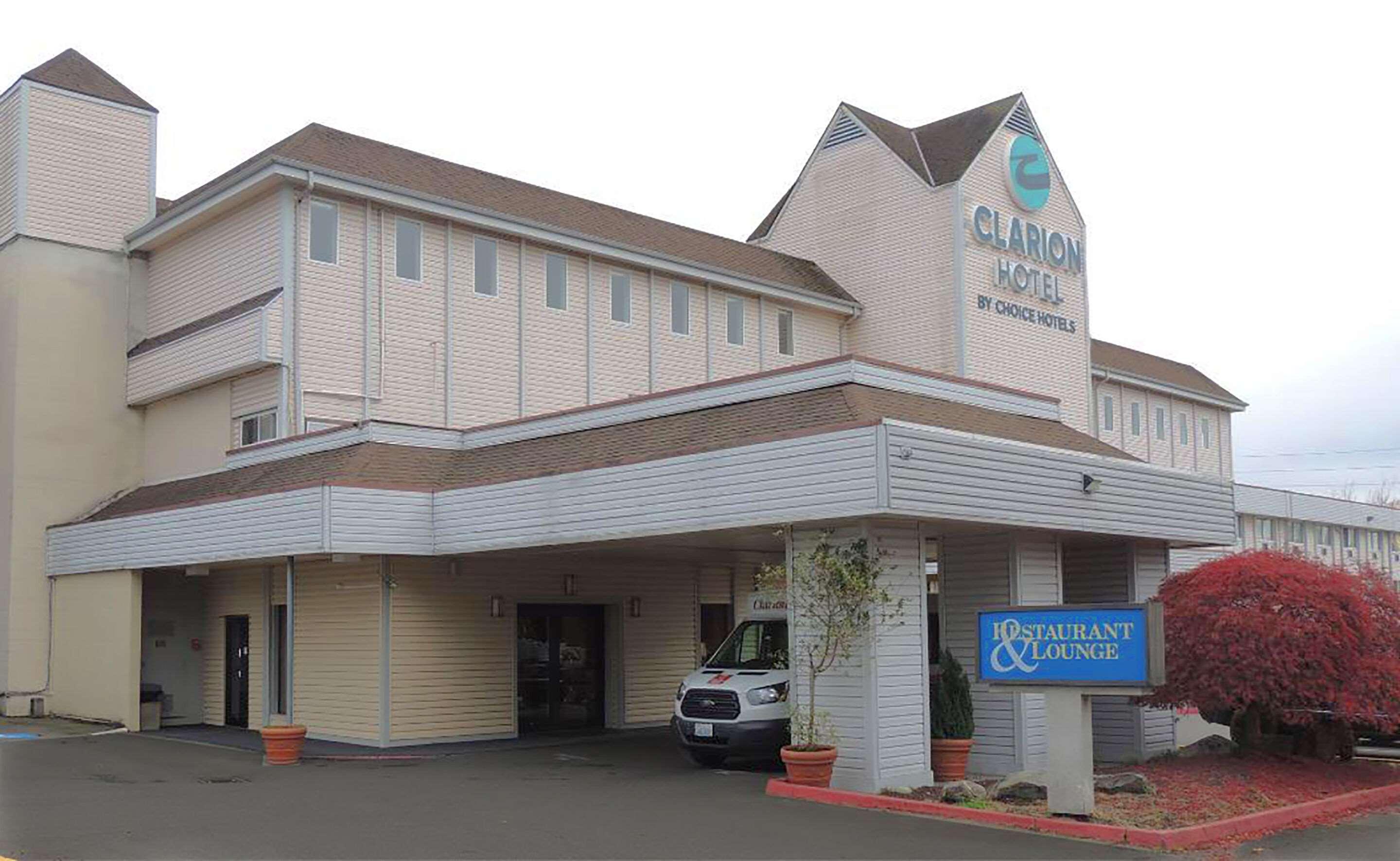 SureStay Hotel by Best Western SeaTac North — photo 4