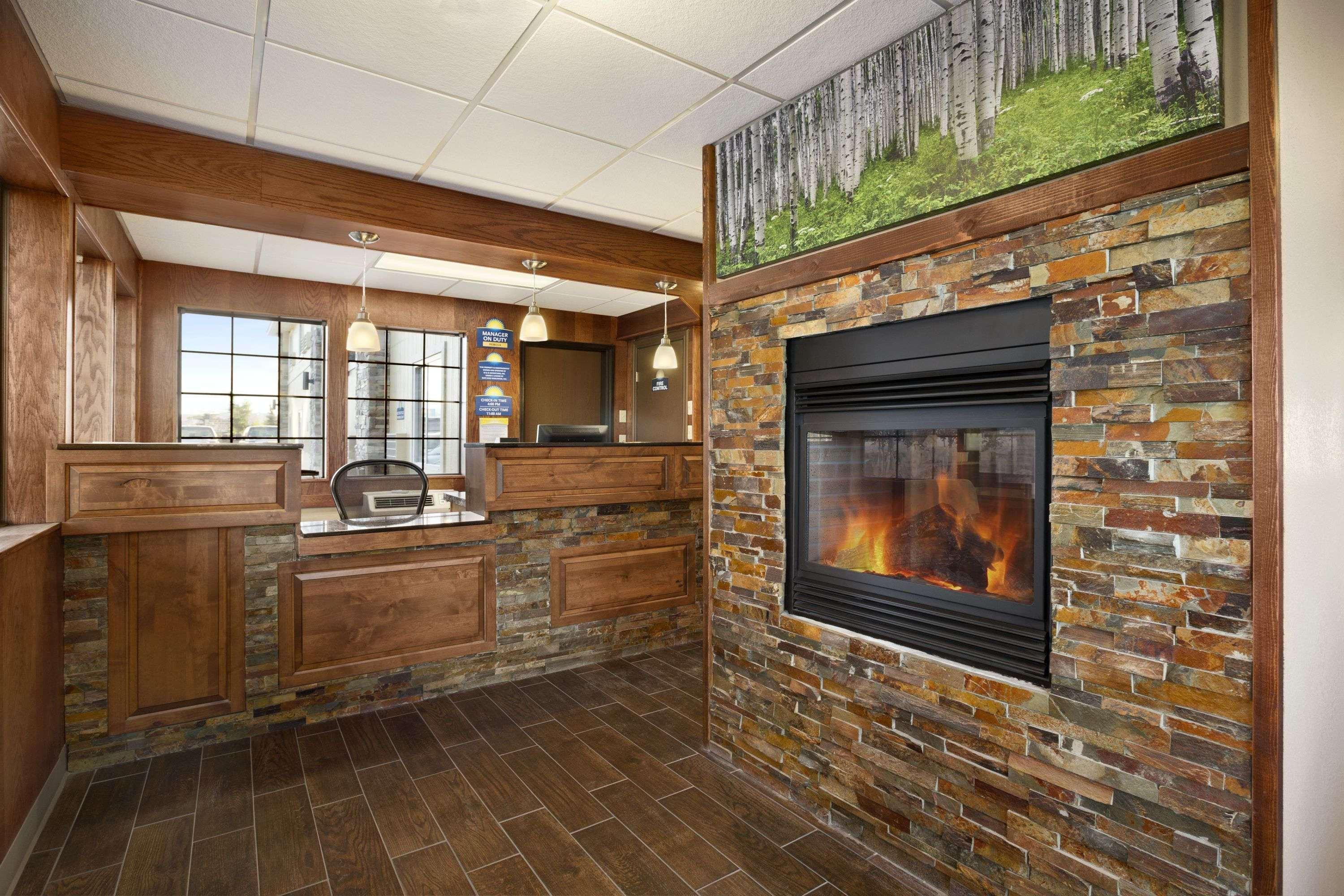 Days Inn & Suites Gunnison — photo 5