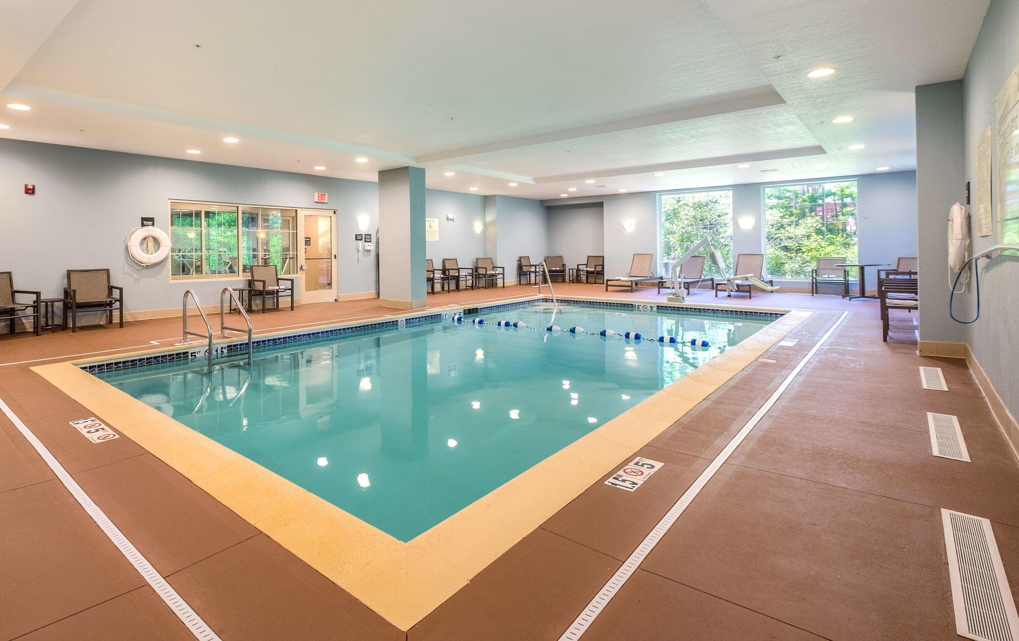 Hampton Inn Waterville — photo 4
