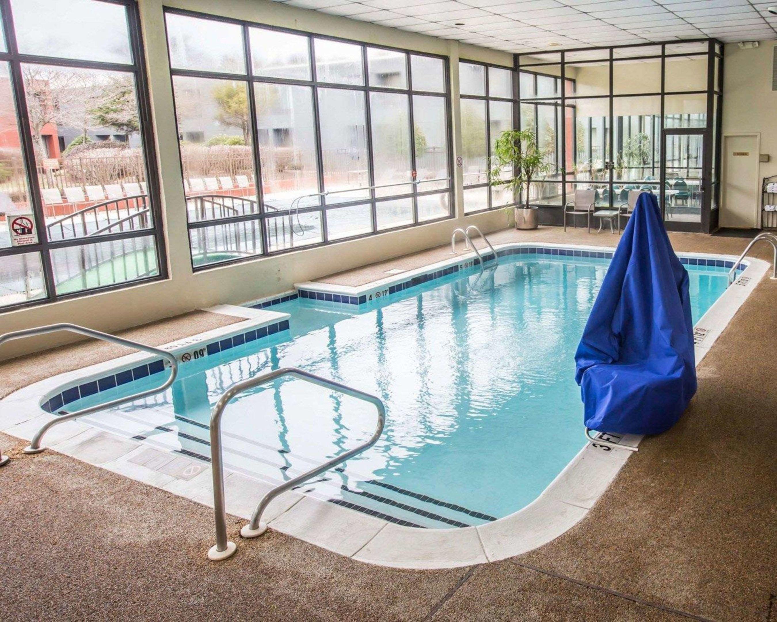 Clarion Inn Asheville Airport — photo 4