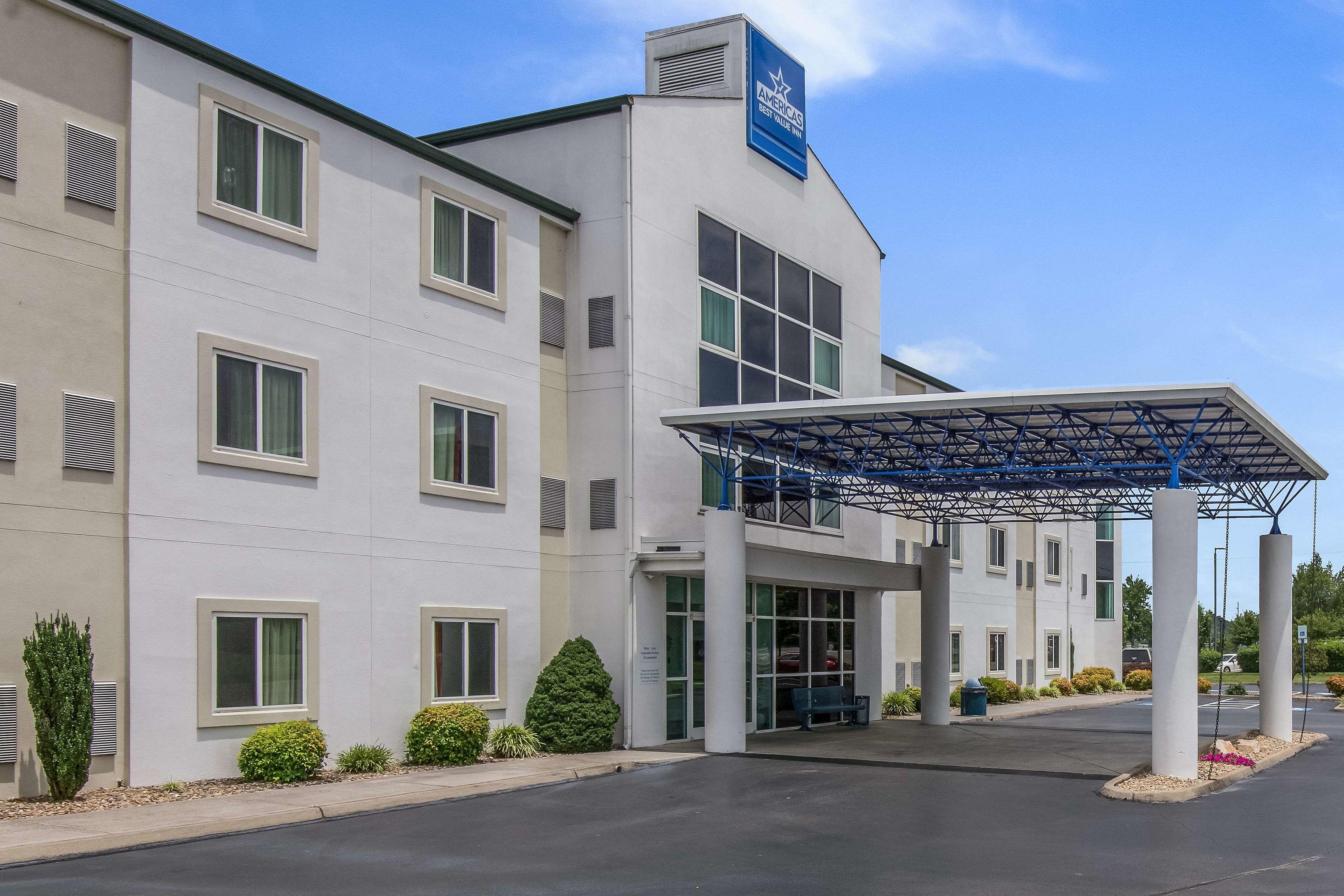 Americas Best Value Inn Knoxville East — photo 4