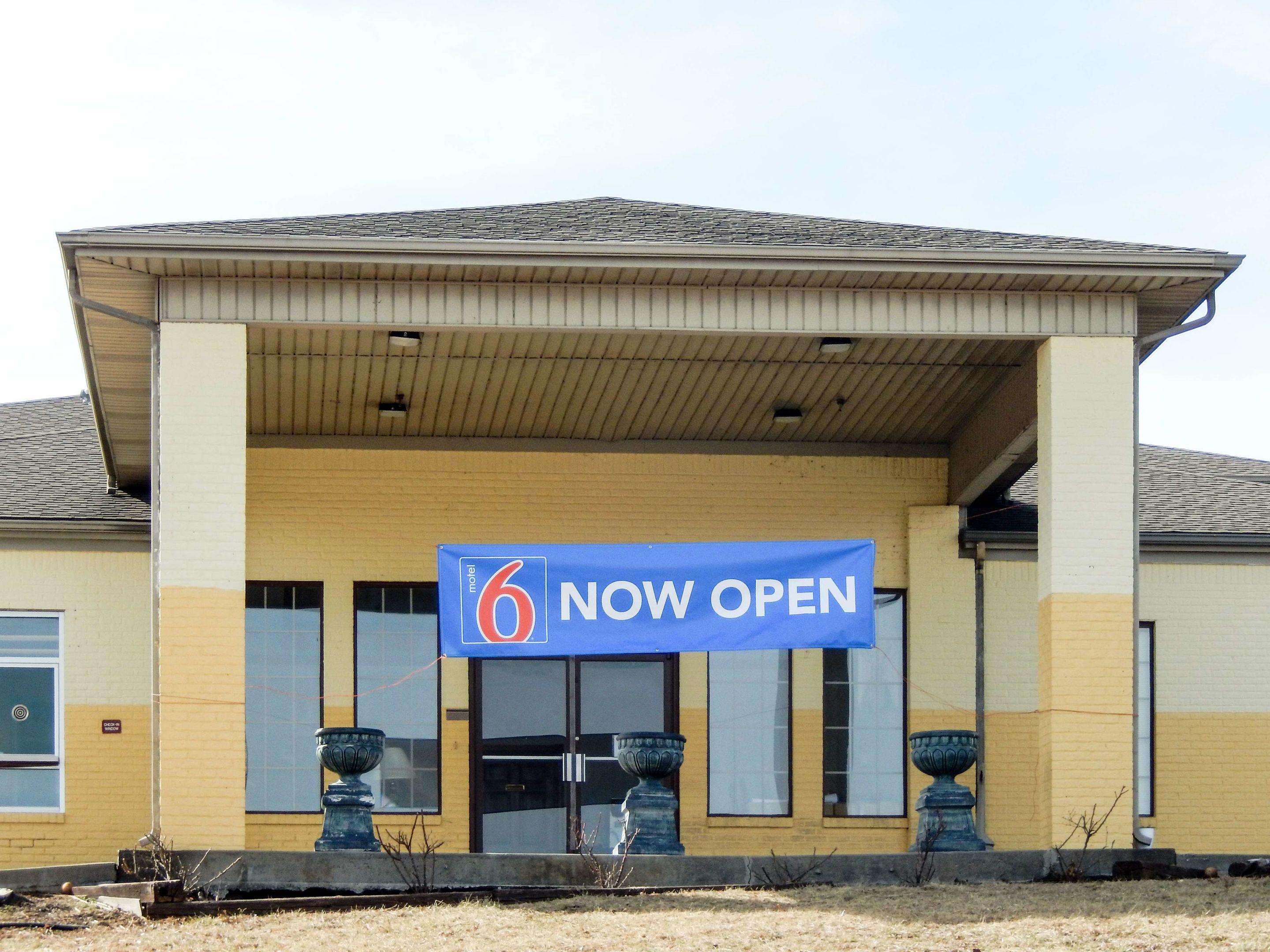 Motel 6 Grand Rivers, KY — photo 5