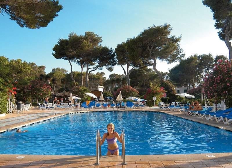 Globales Cala Blanca — photo 4
