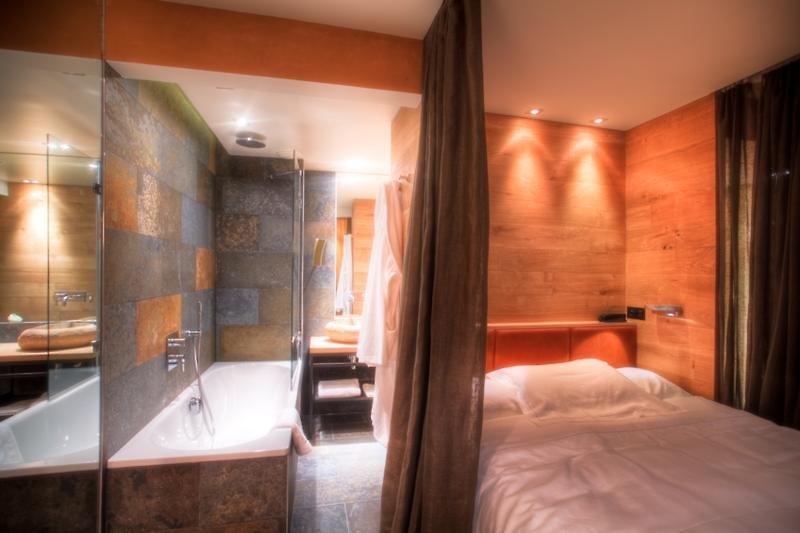 Hidden Hotel — photo 3