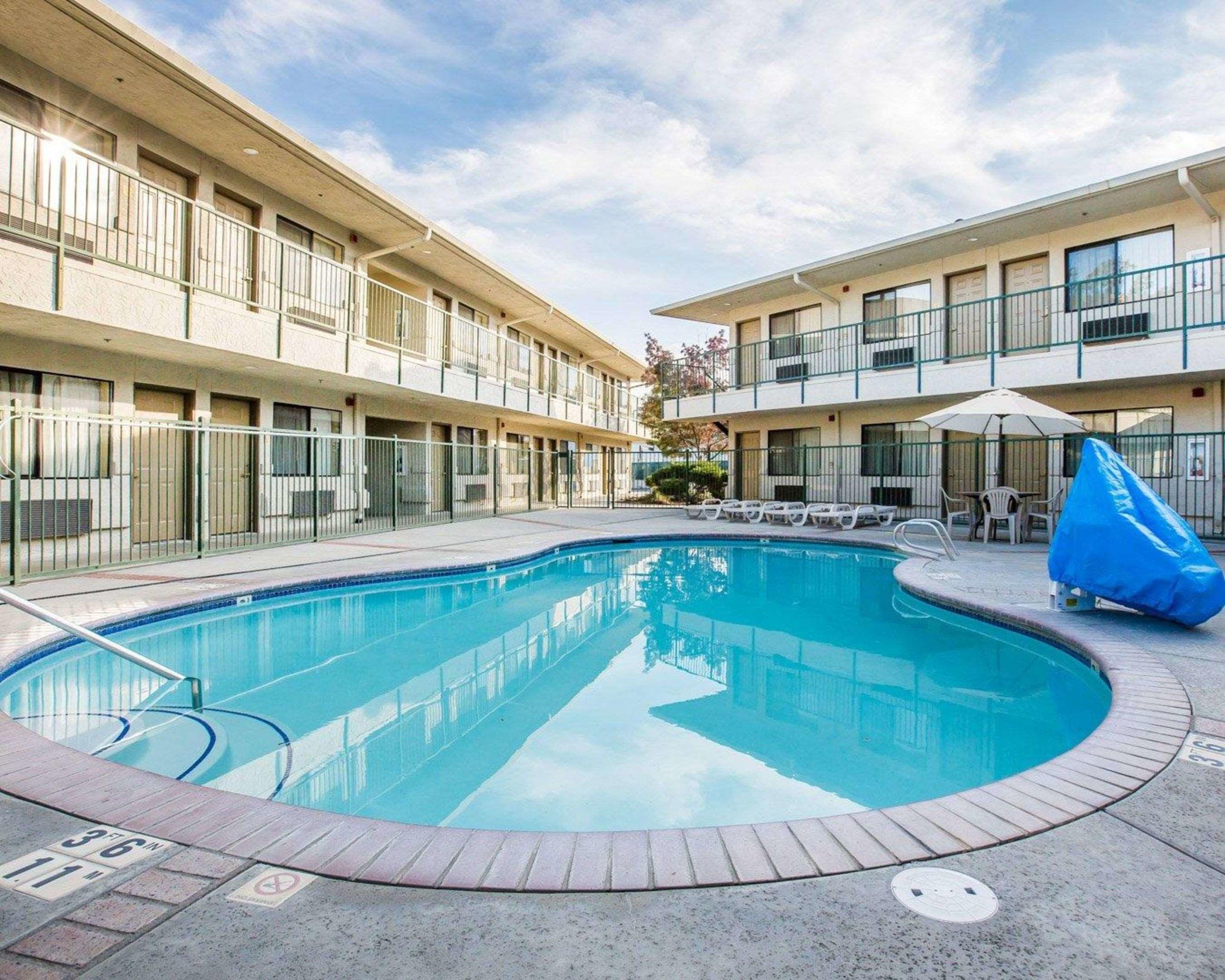 Comfort Inn Yosemite Area — photo 4