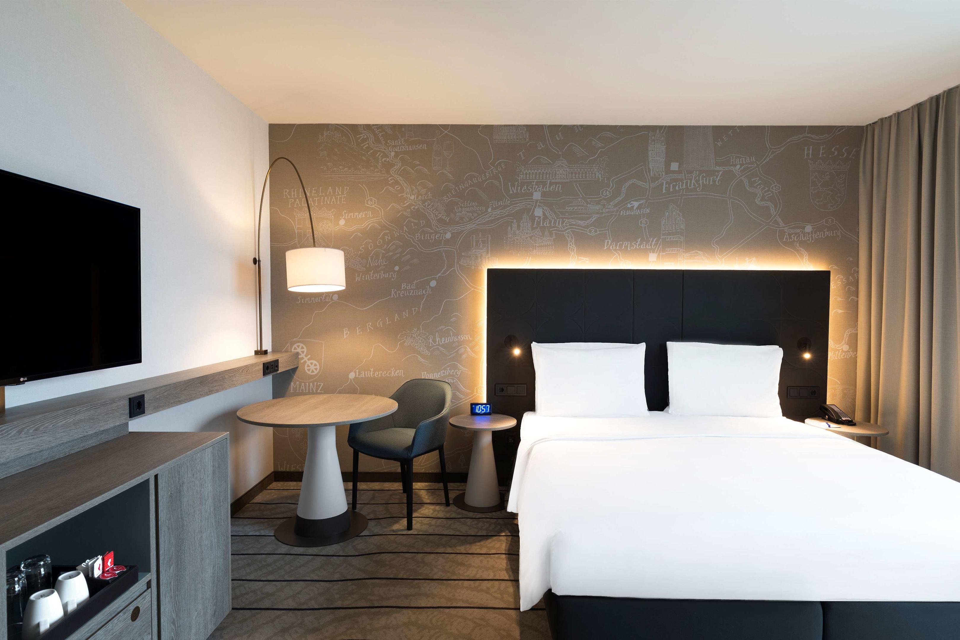 Hyatt Place Frankfurt Airport — photo 5