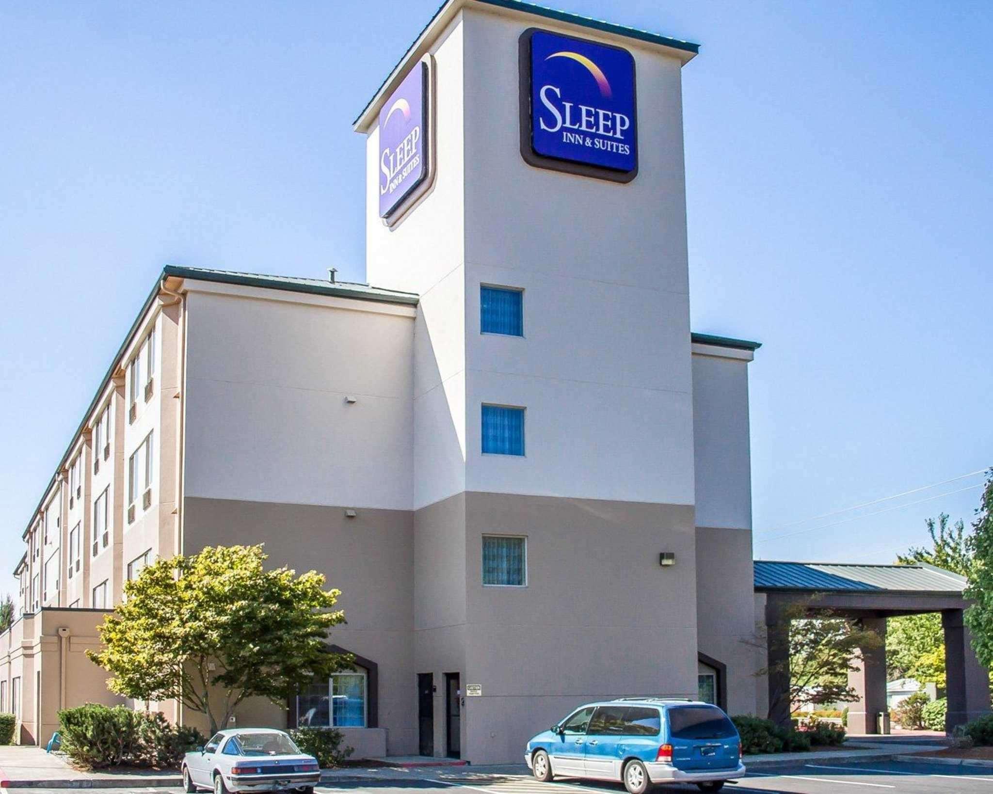 Econo Lodge Inn & Suites Roseburg — photo 3