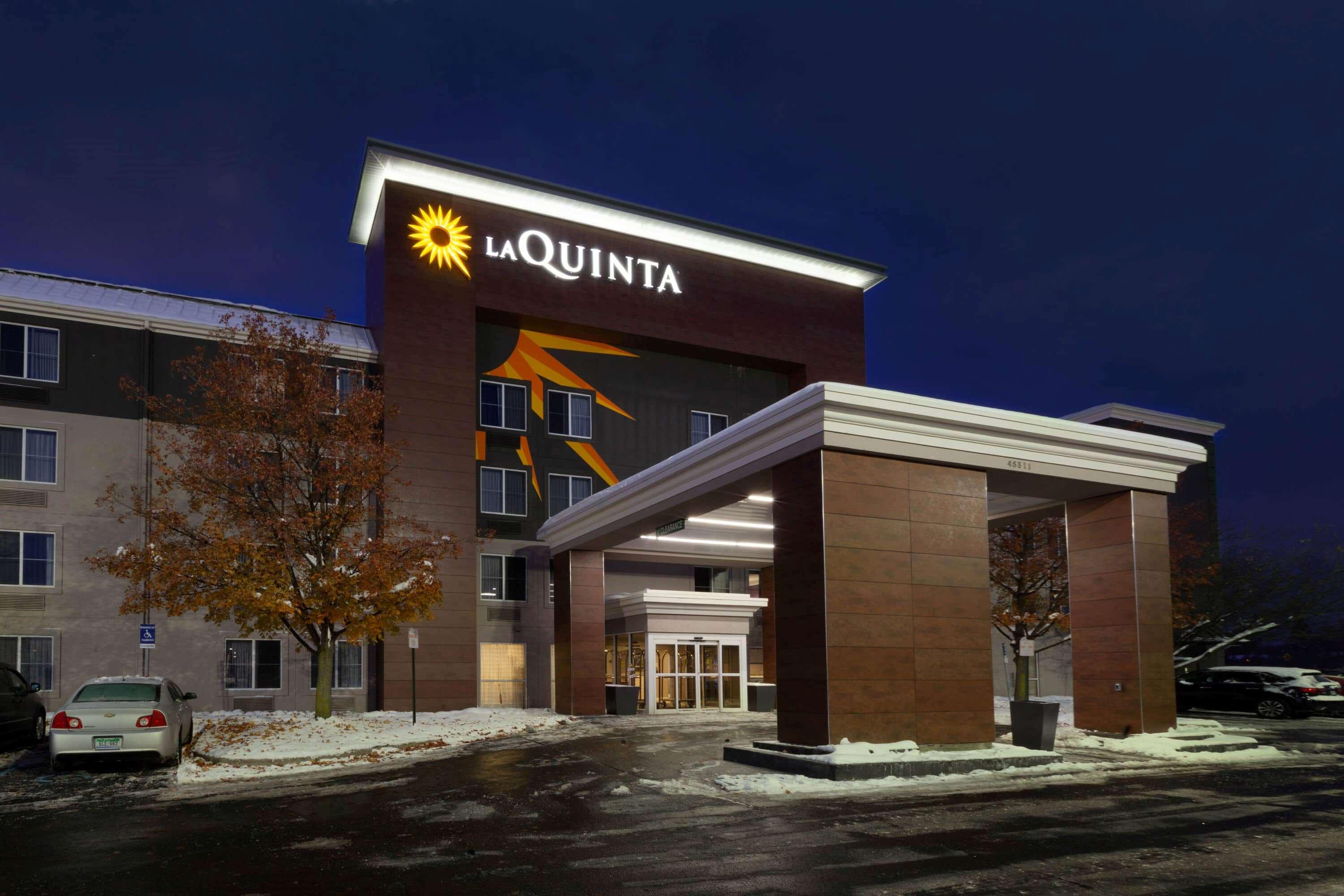 La Quinta Inn Detroit Utica — photo 4