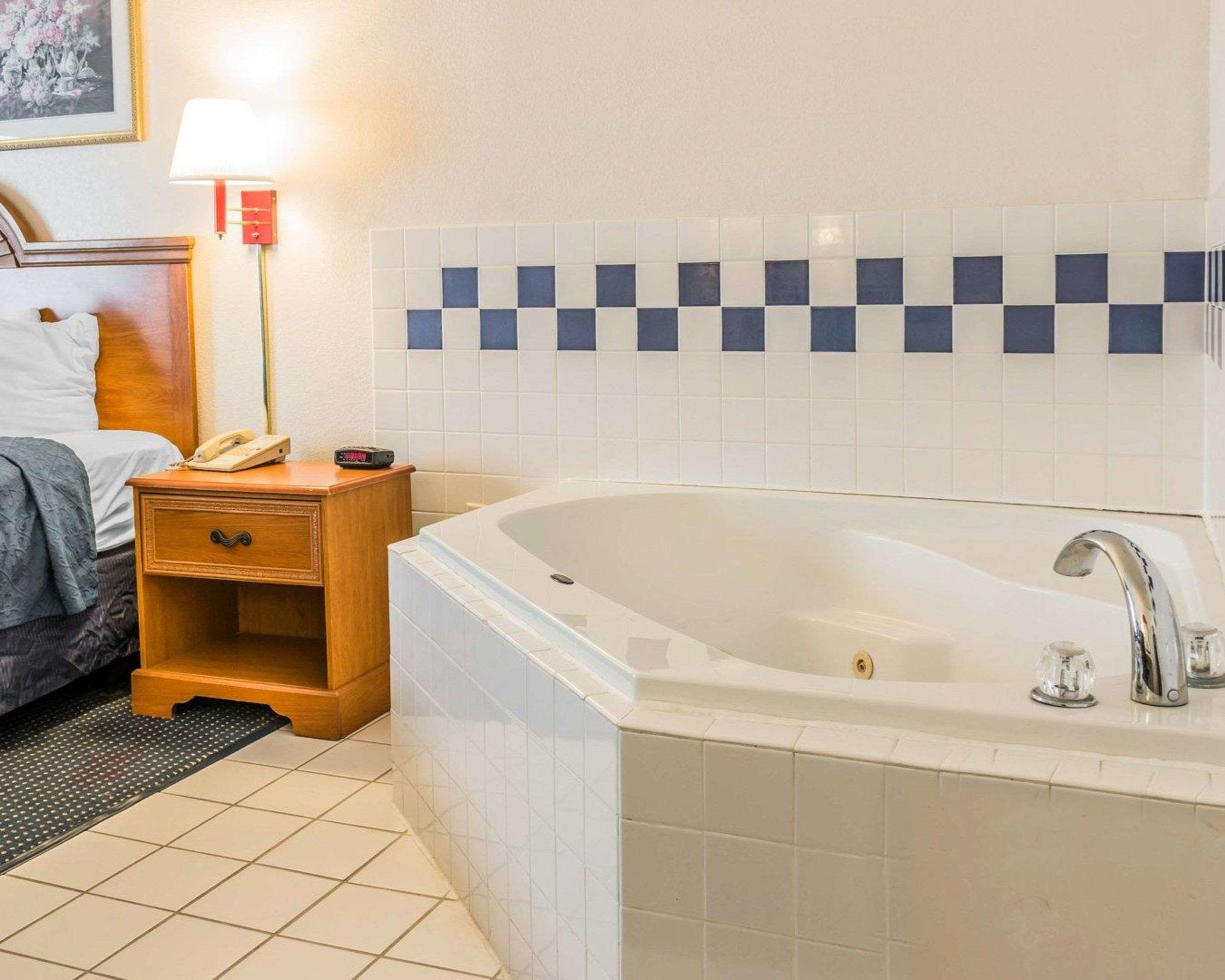 Quality Inn — photo 5