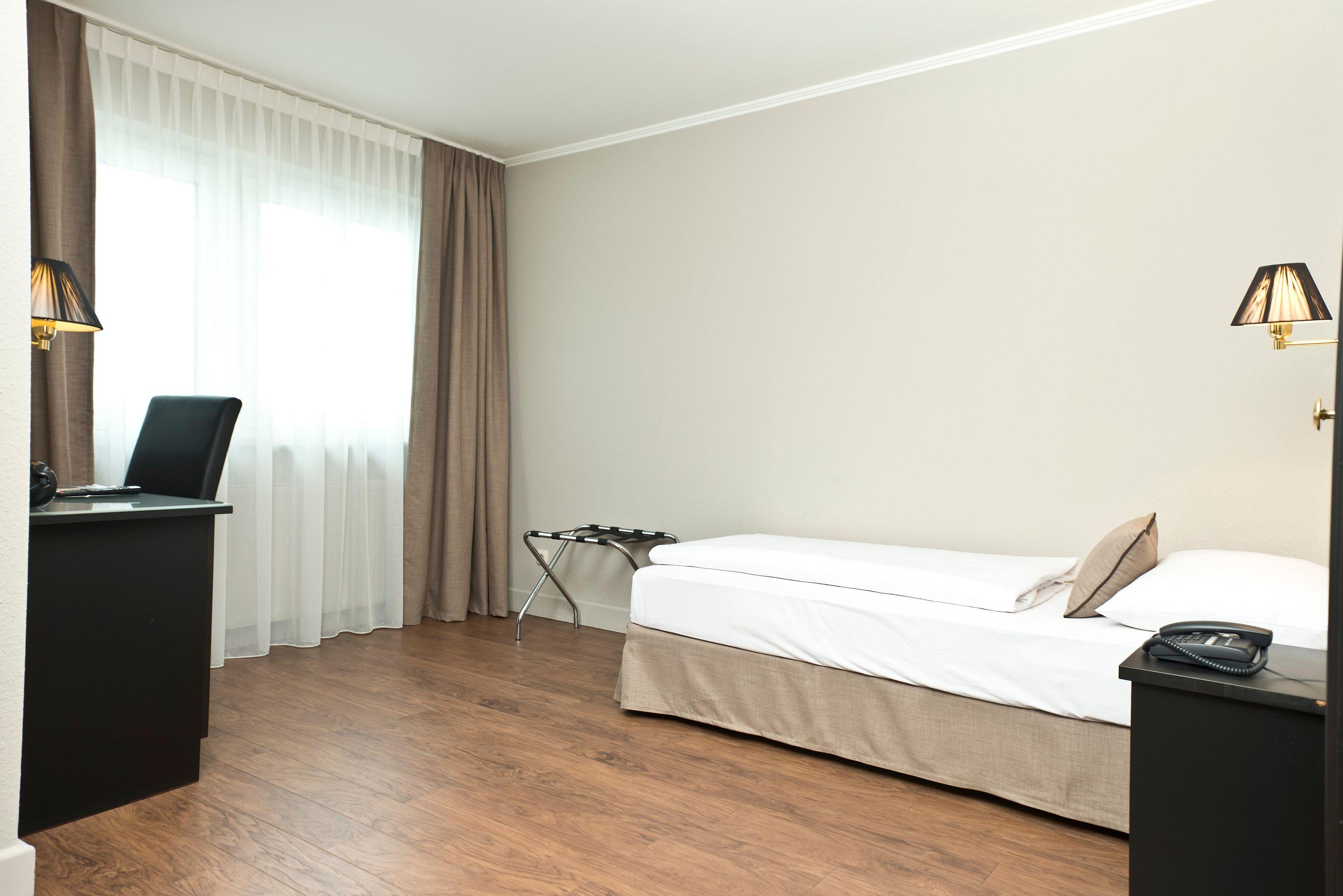 TRYP by Wyndham Munich North — photo 4