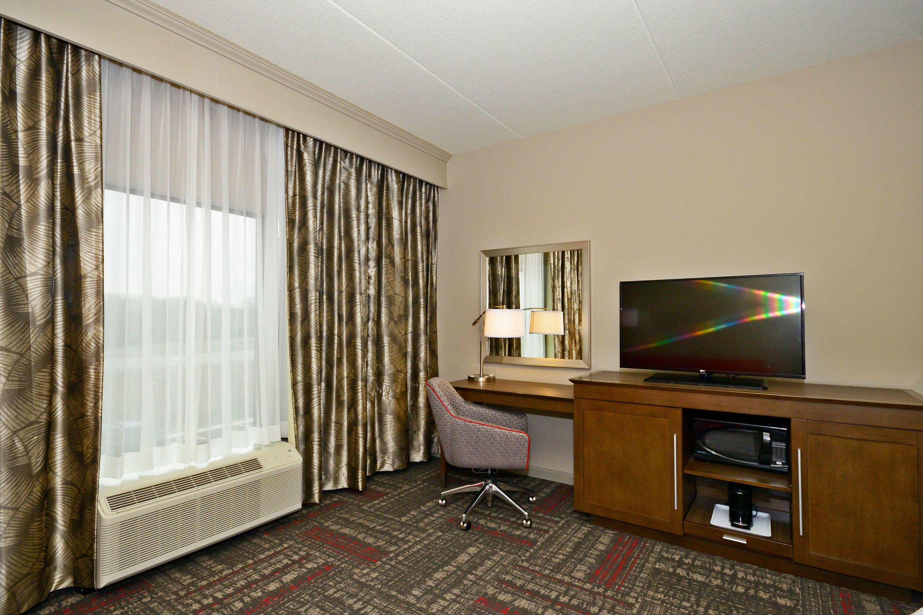 Hampton Inn Pulaski — photo 4