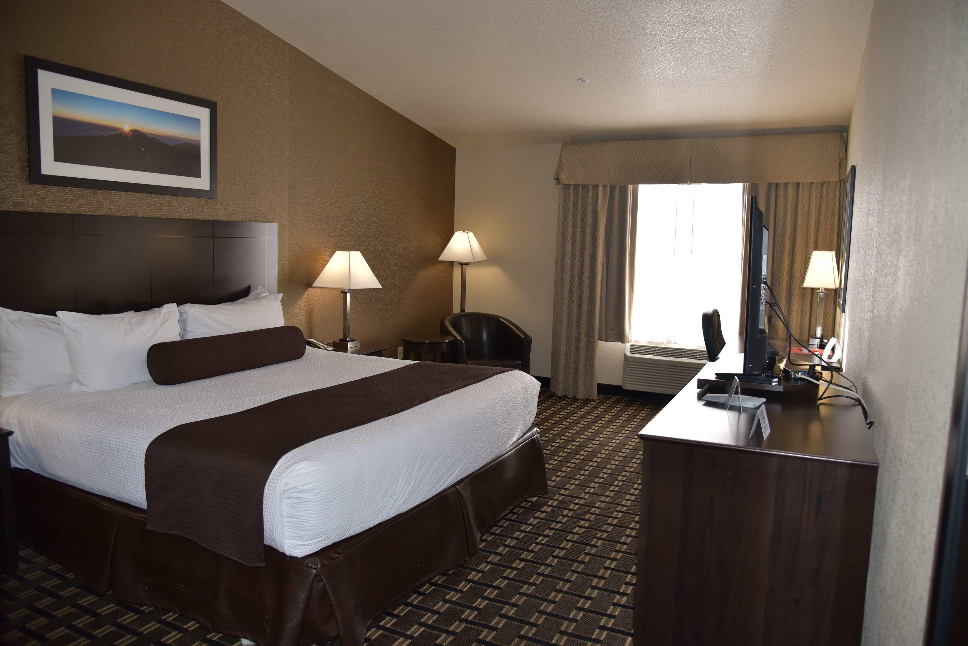 Best Western Plus Las Vegas West — photo 4