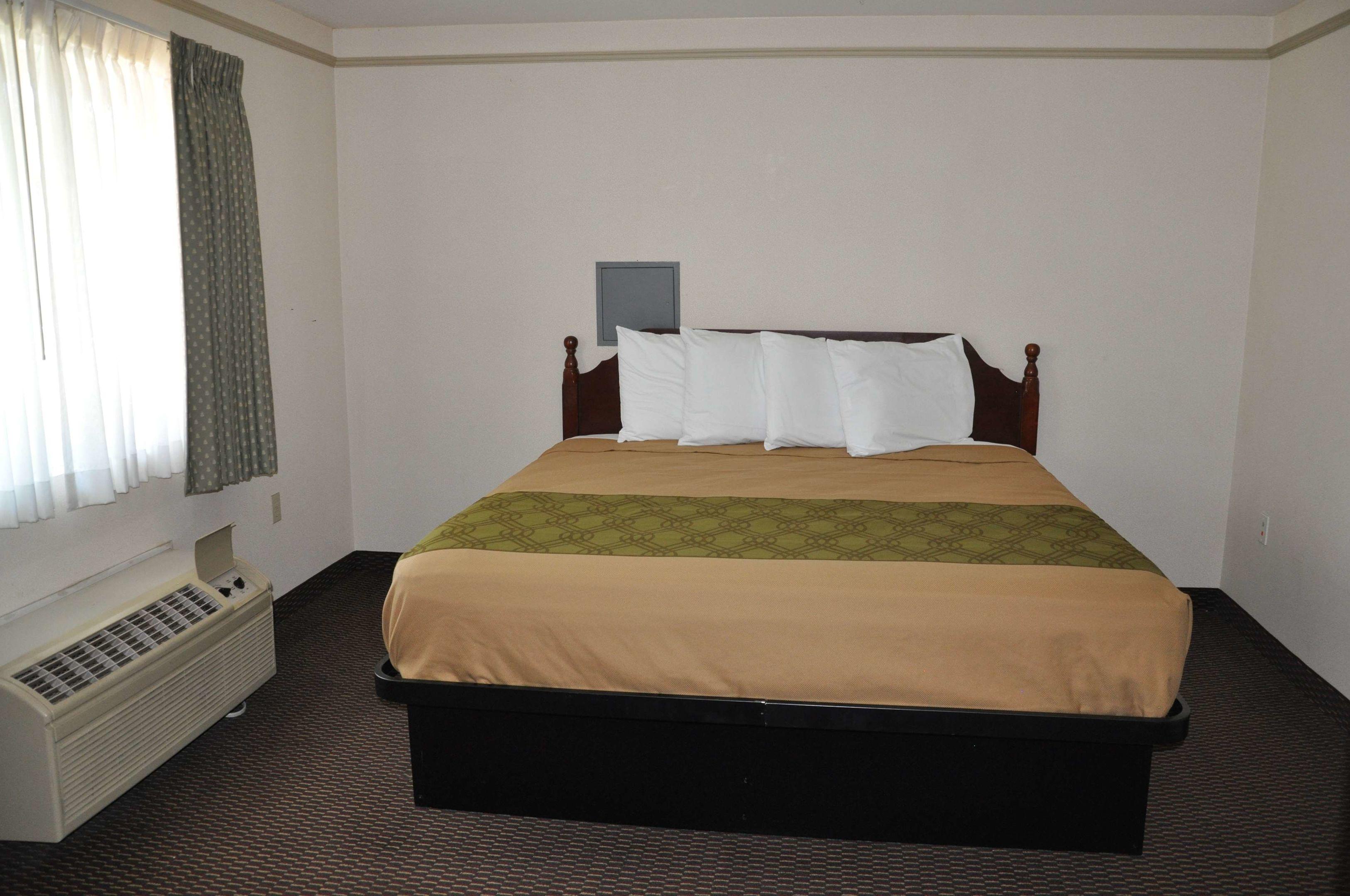 Castro Valley Inn — photo 4