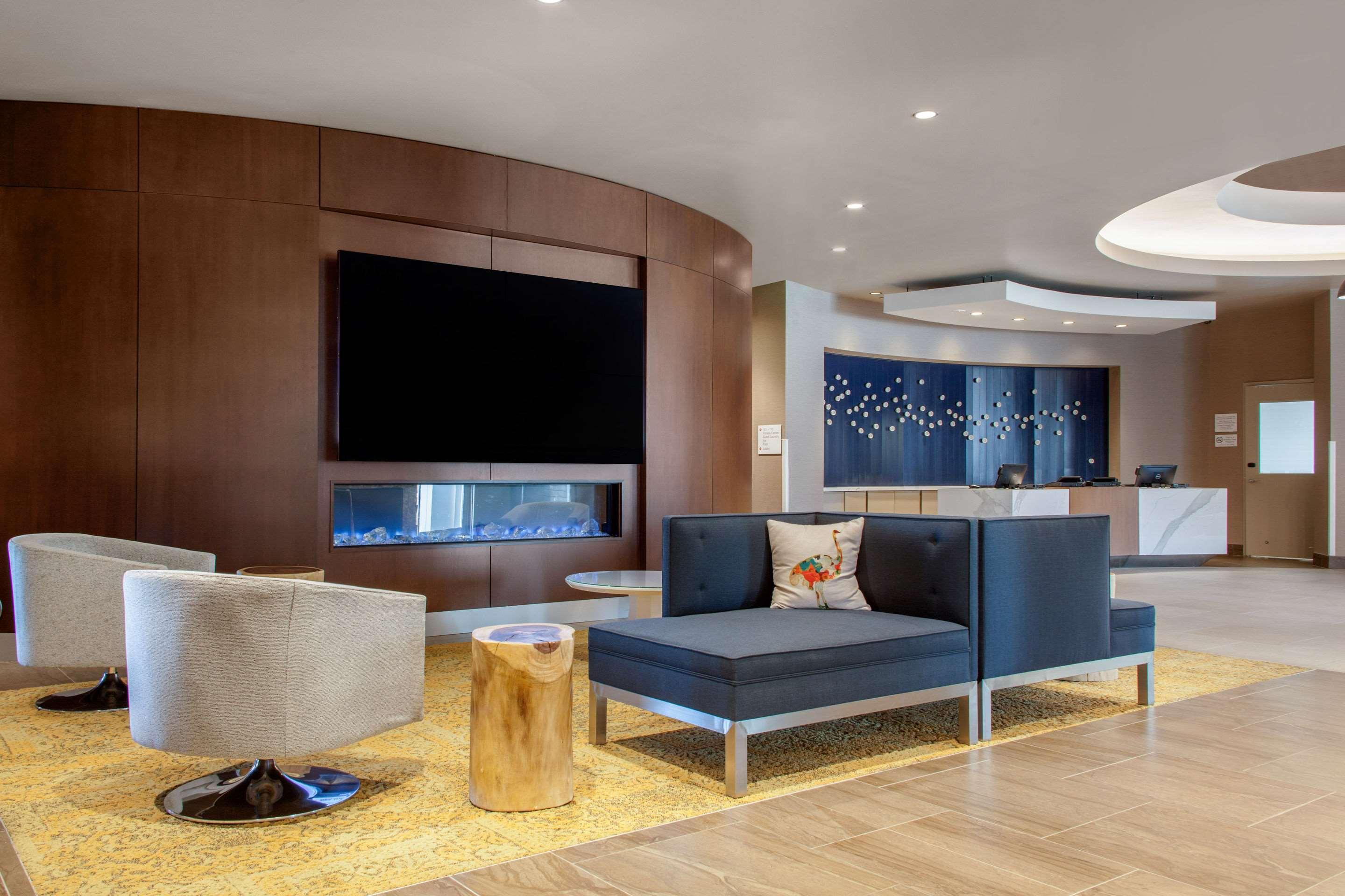 Cambria Hotel & Suites Chandler — photo 3