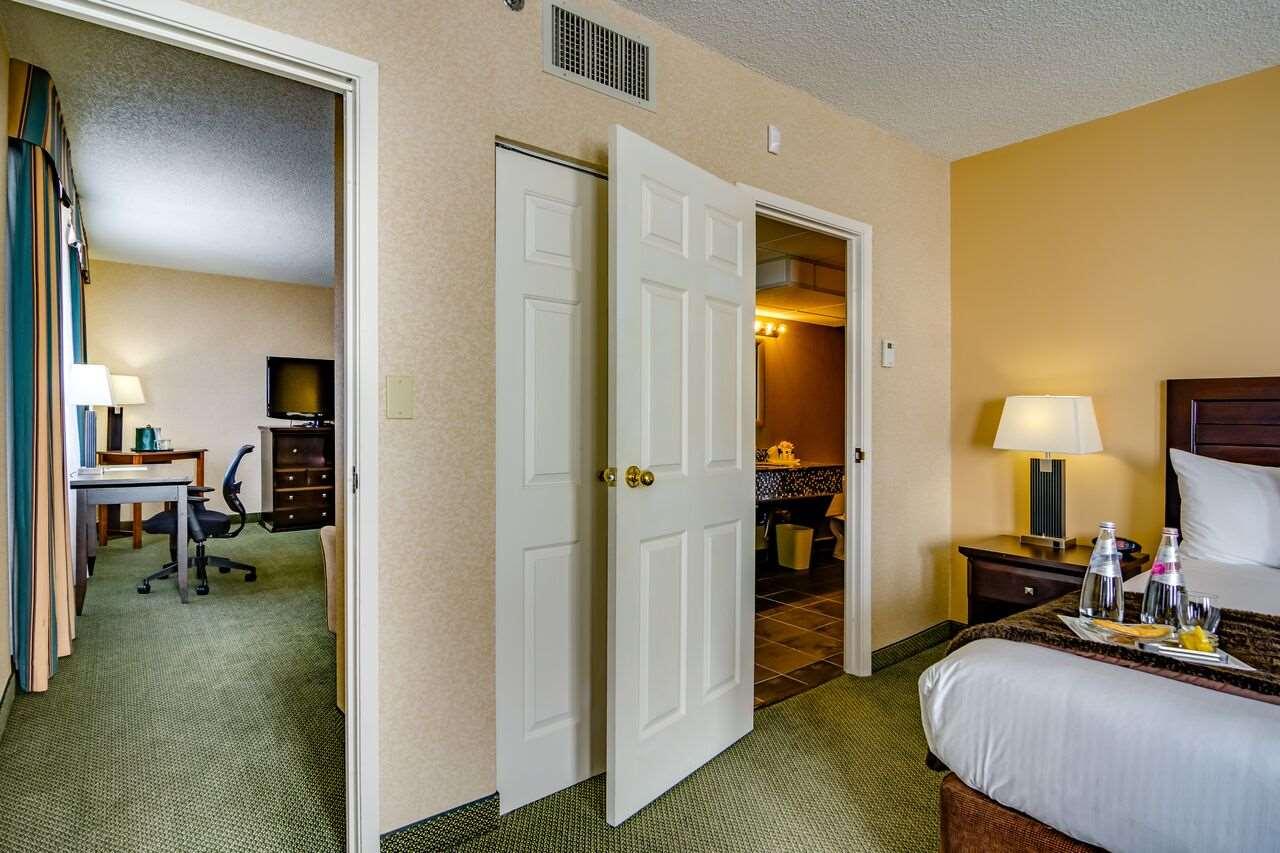 Sawridge Inn Edmonton South — photo 5