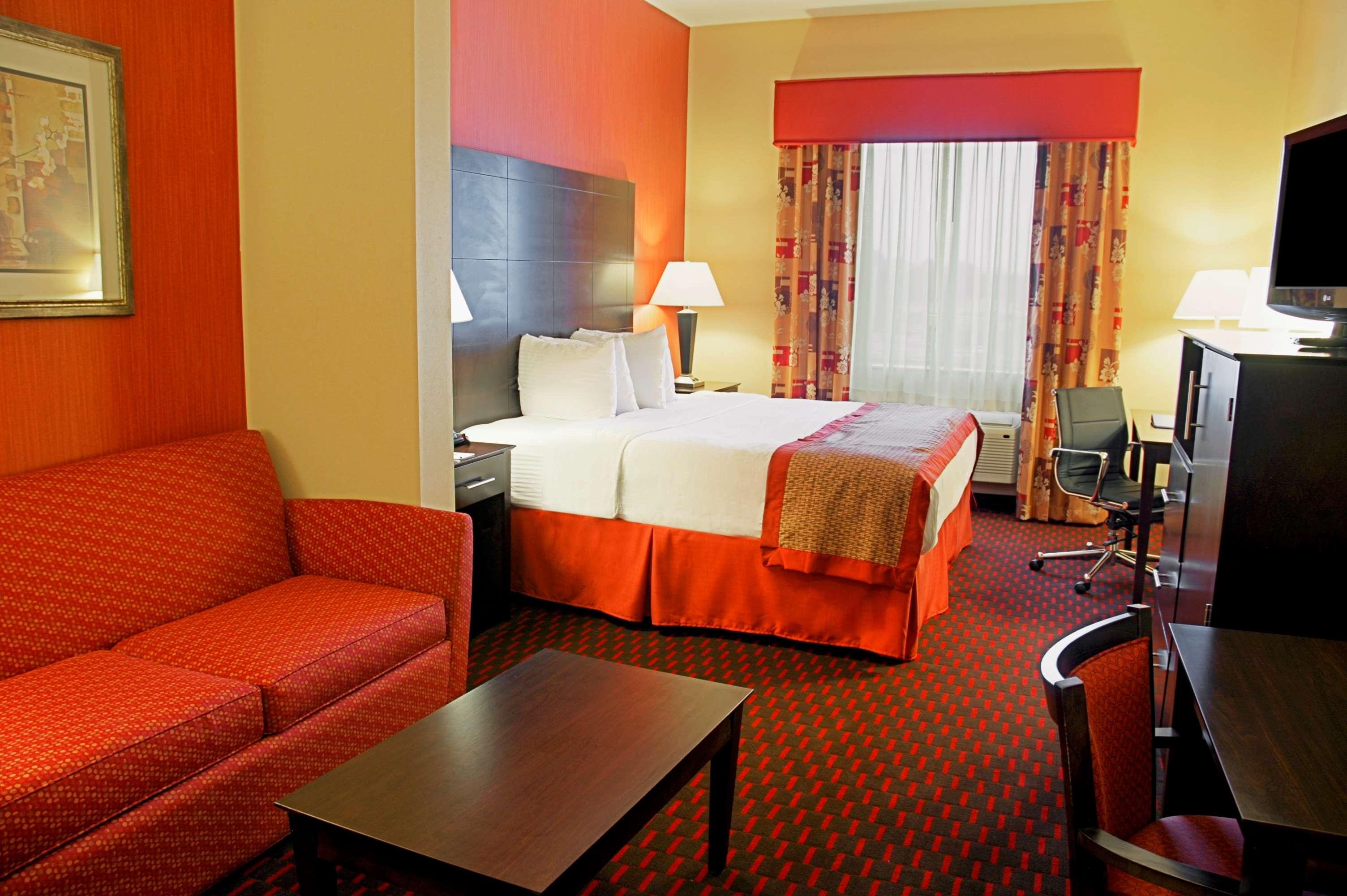 Best Western Plus Flowood Inn & Suites — photo 5