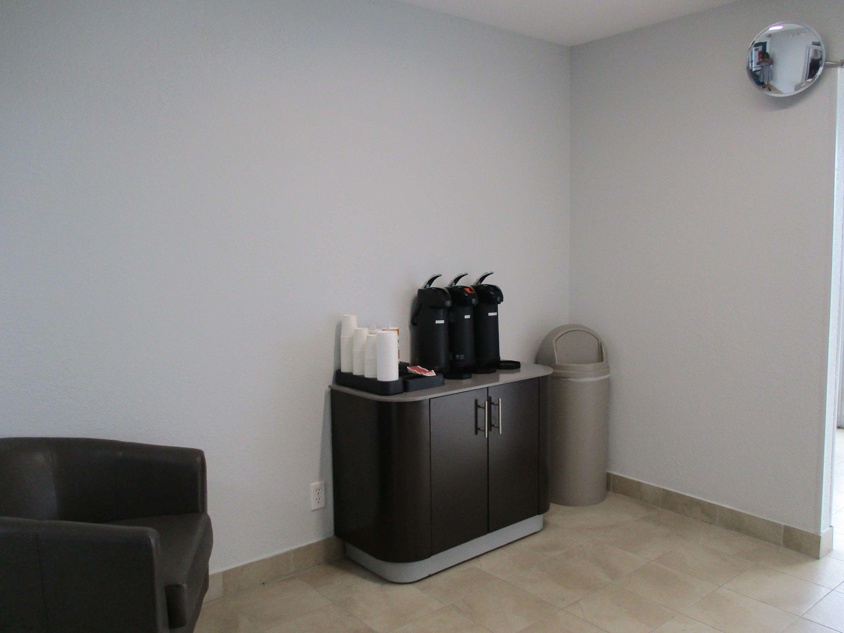 Motel 6 Ft Wayne — photo 5