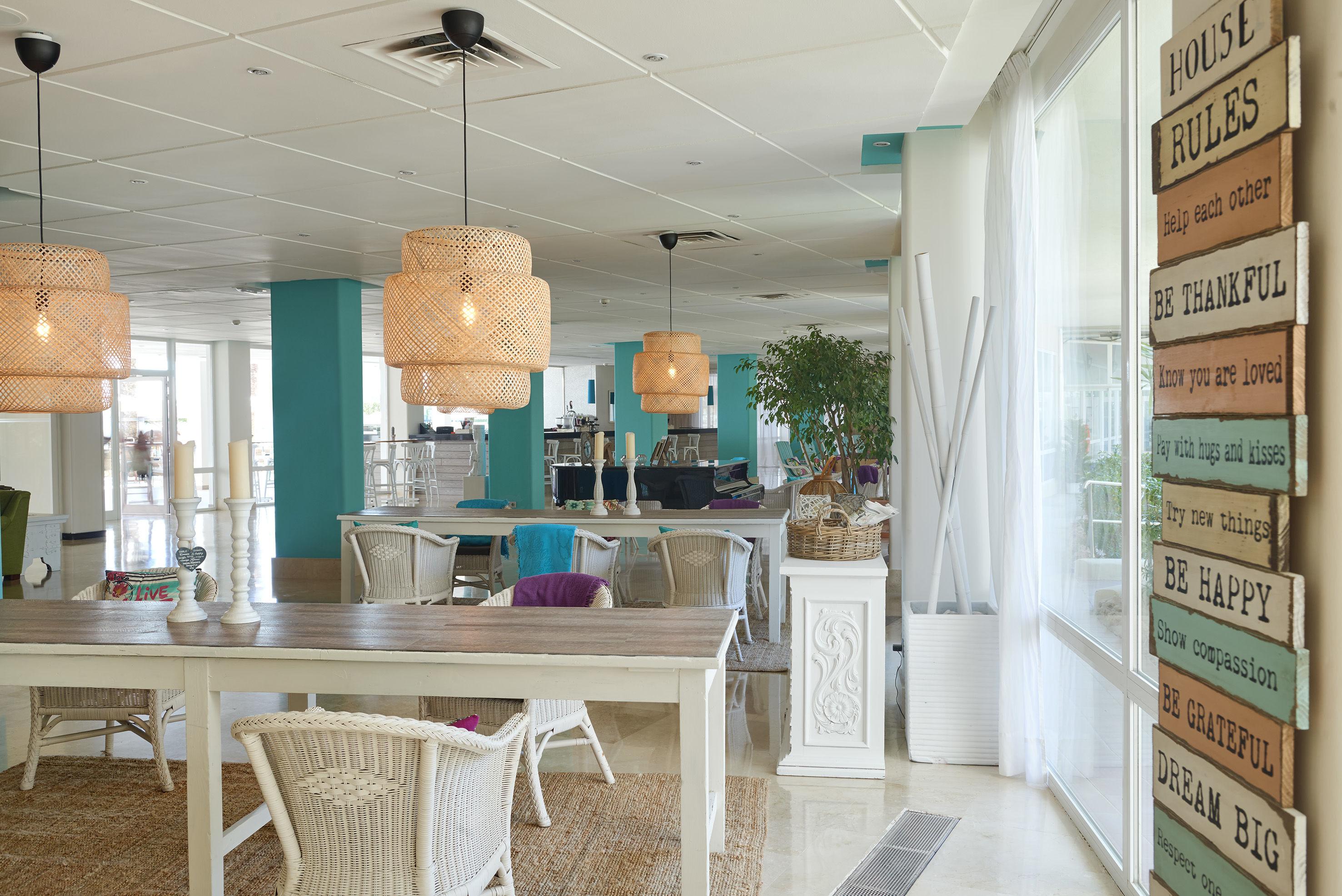 Innside Cala Blanca — photo 4