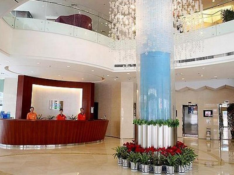Holiday Inn Express Dalian City Centre — photo 4