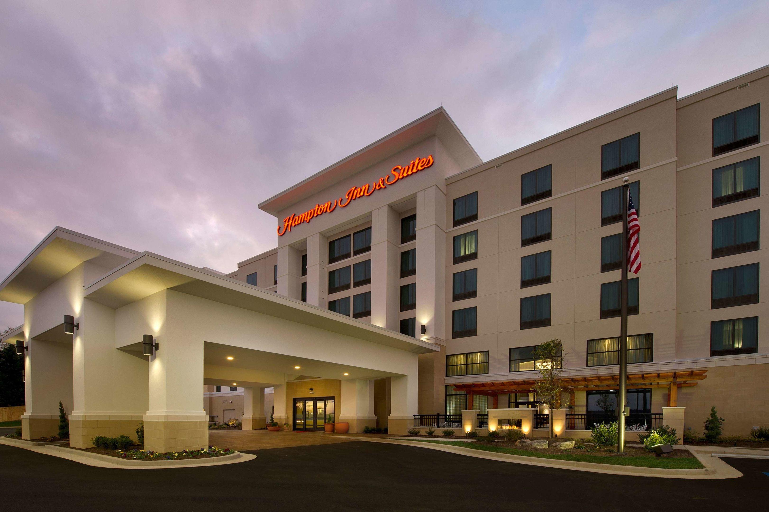 Hampton Inn & Suites Chattanooga/Hamilton Place — photo 4
