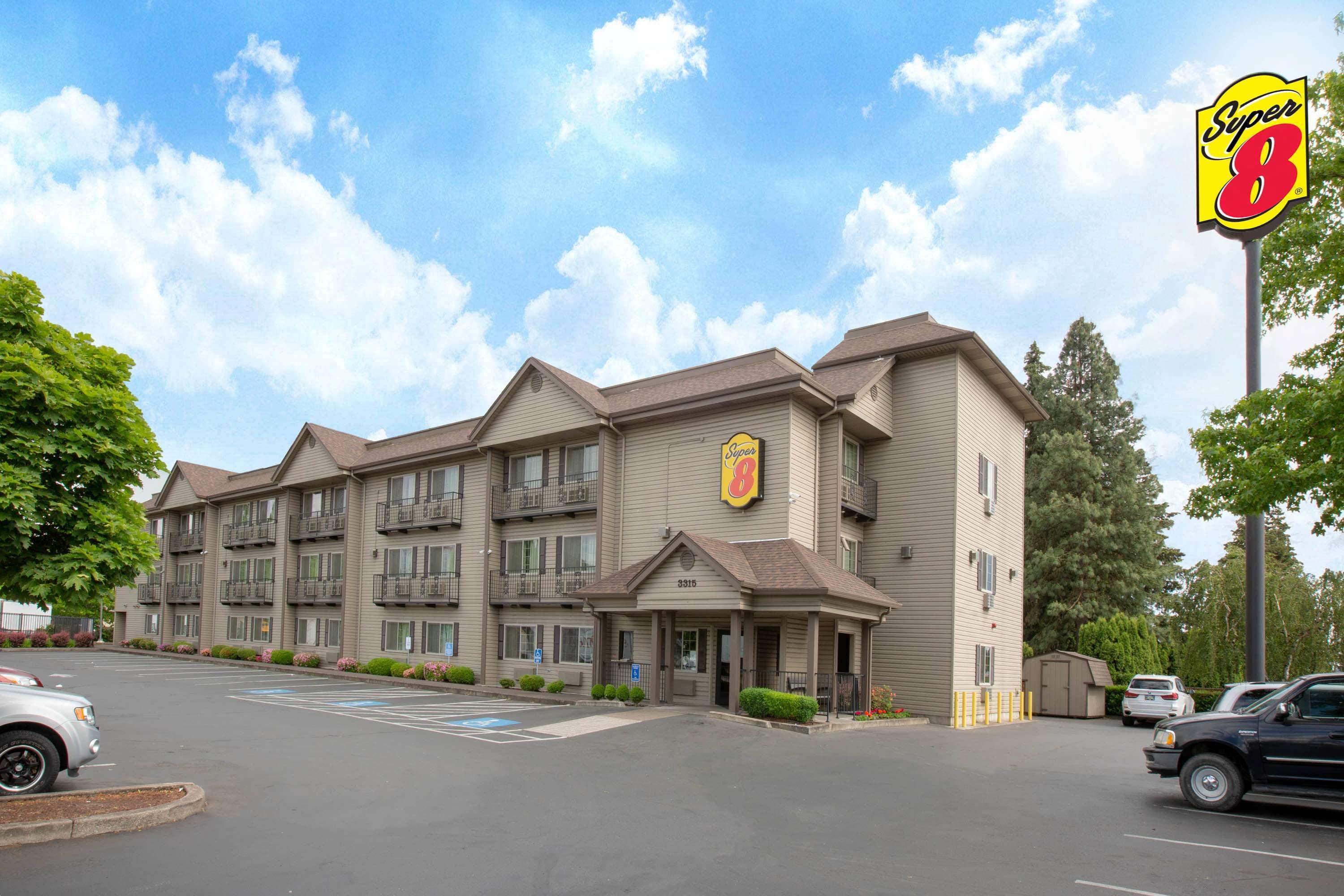 Super 8 by Wyndham Springfield/Eugene — photo 4