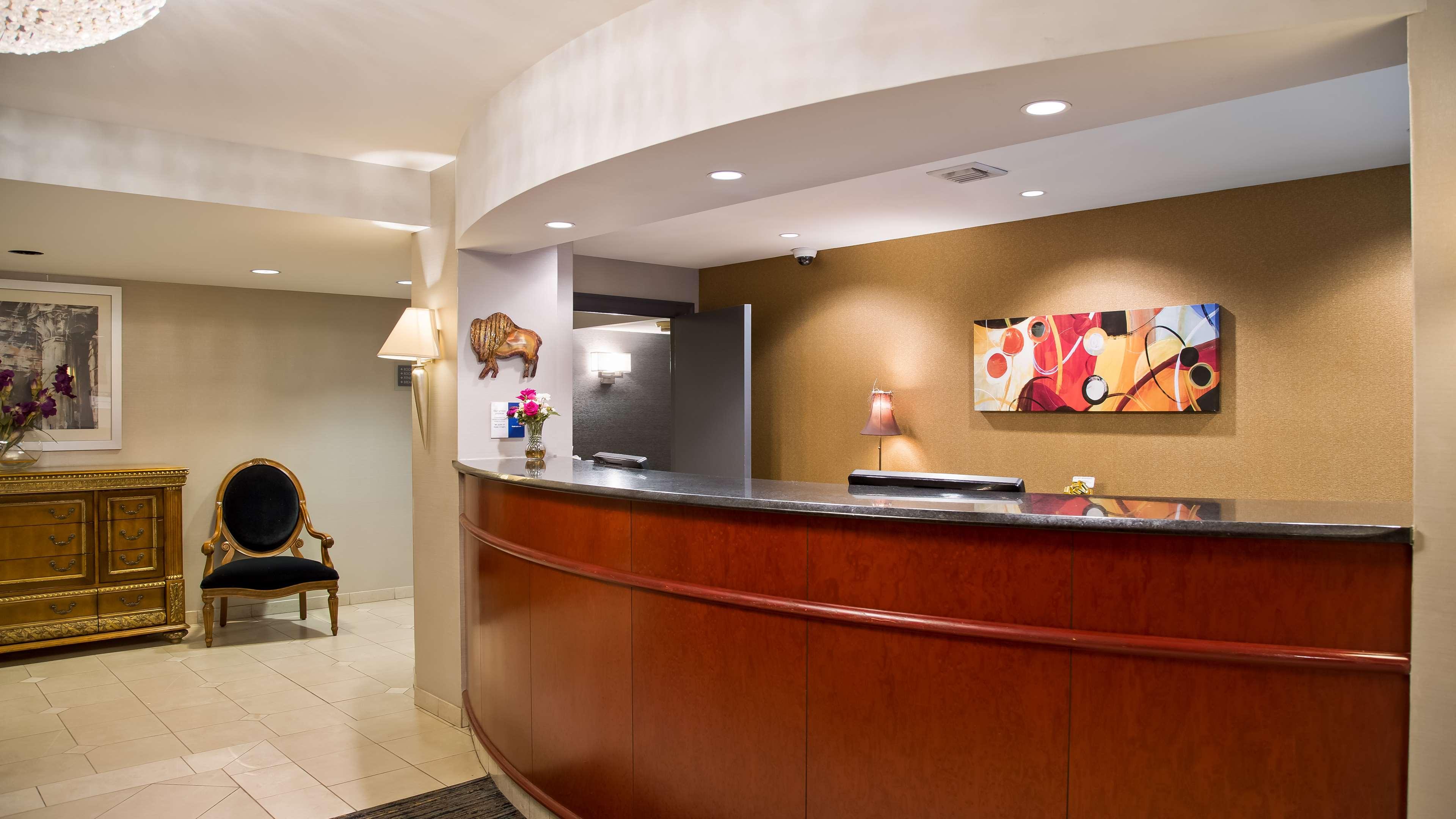 Best Western On The Avenue — photo 5