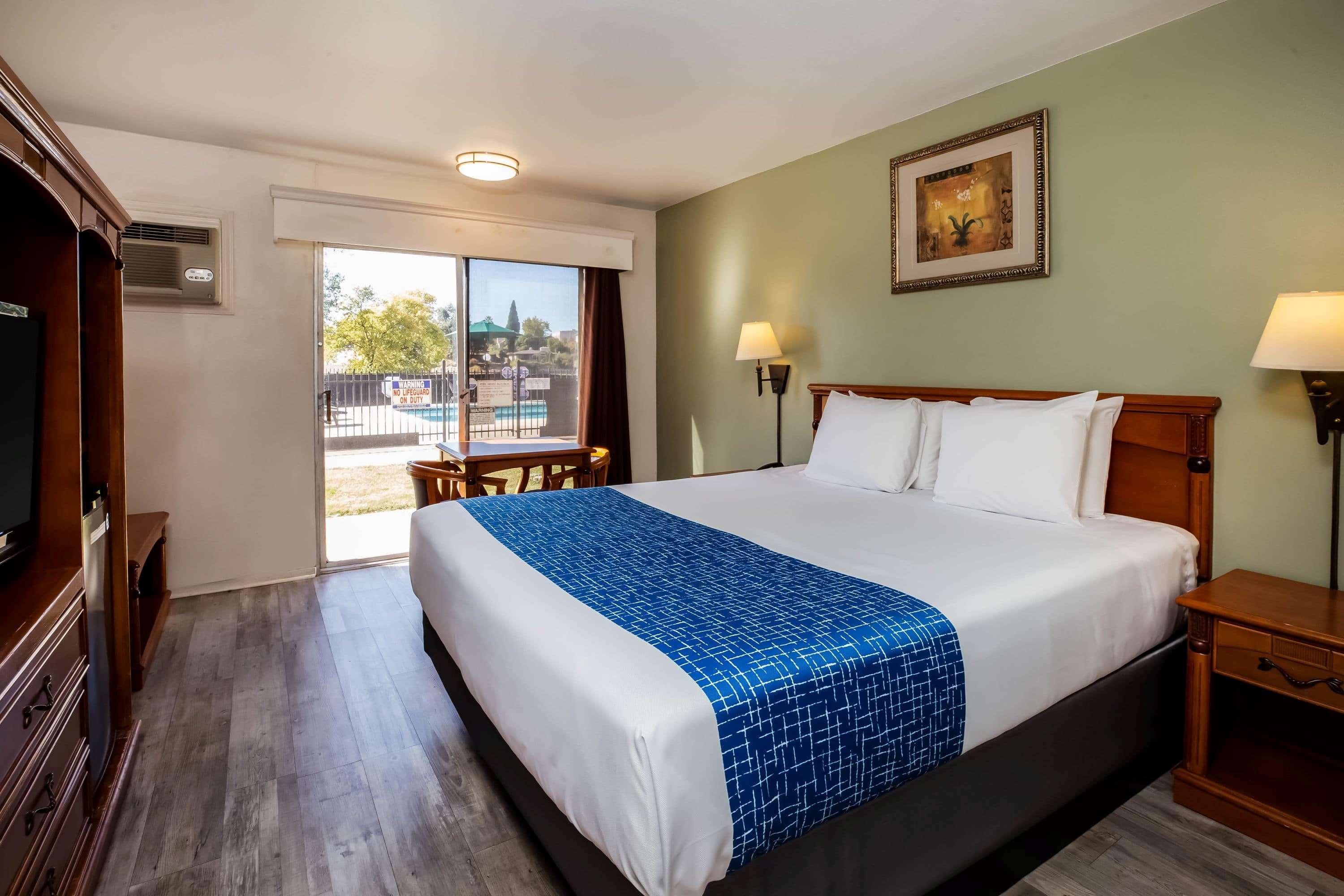 Travelodge Red Bluff — photo 3