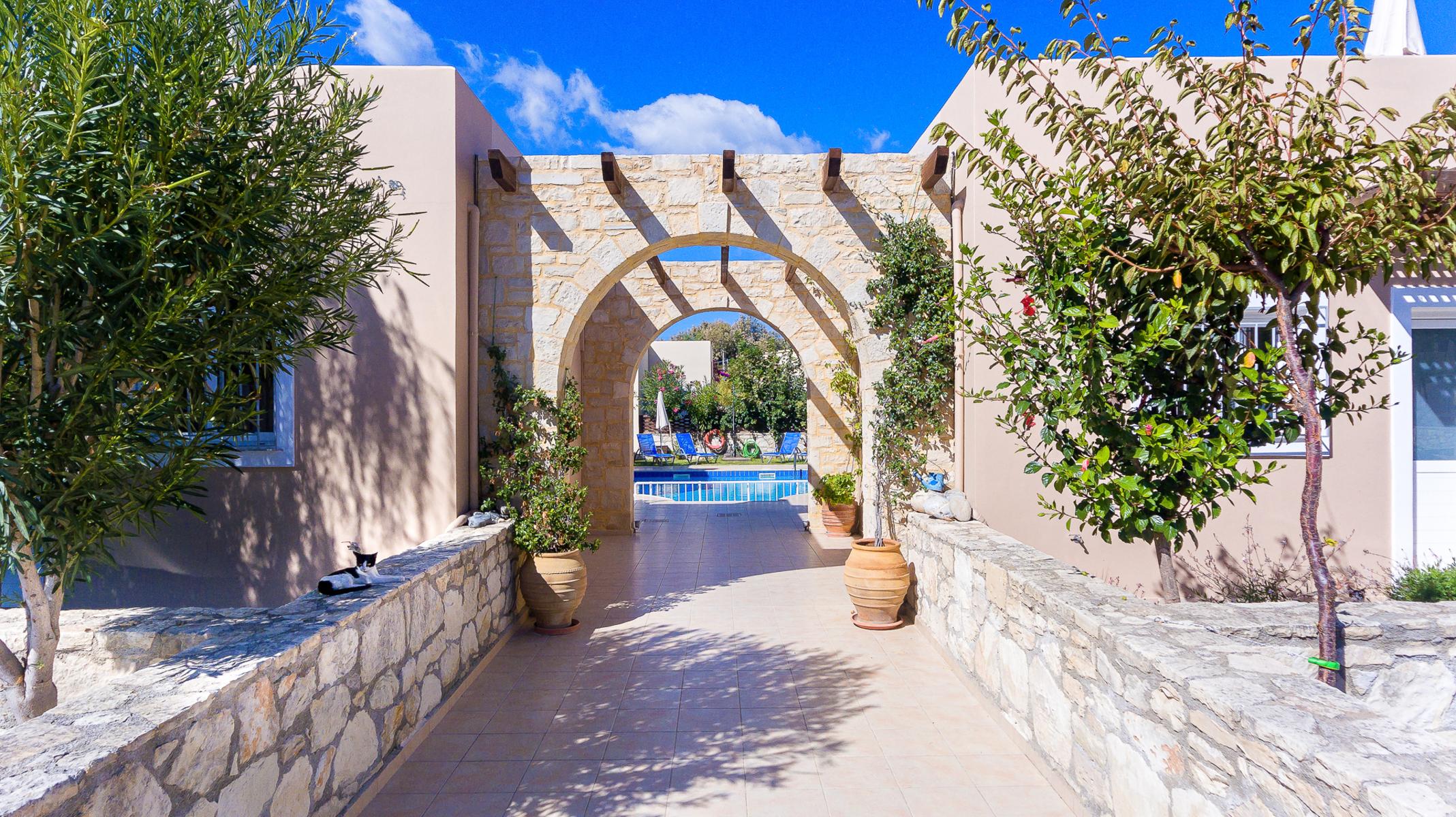 Azure Beach Sea Front Villas — photo 5