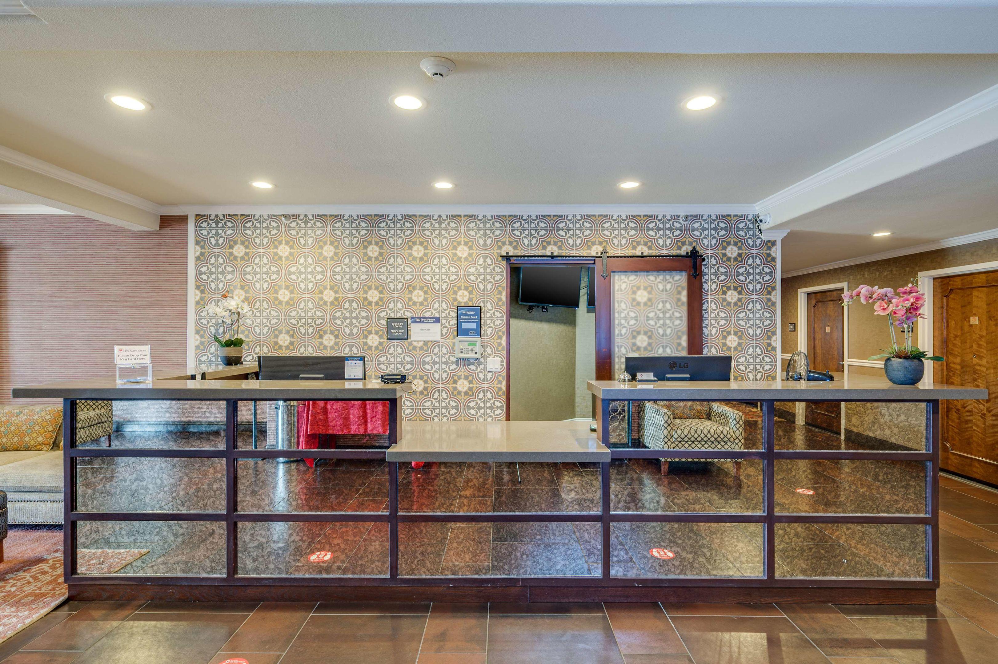 Best Western Plus Brookside Inn — photo 4