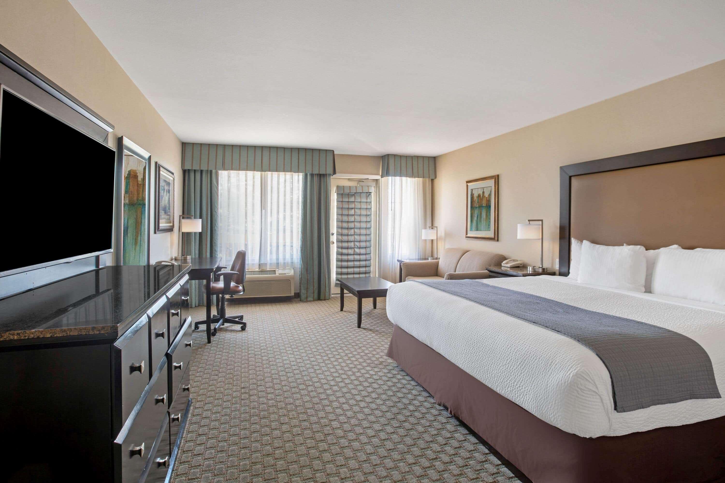 La Quinta Inn & Suites Paso Robles — photo 4