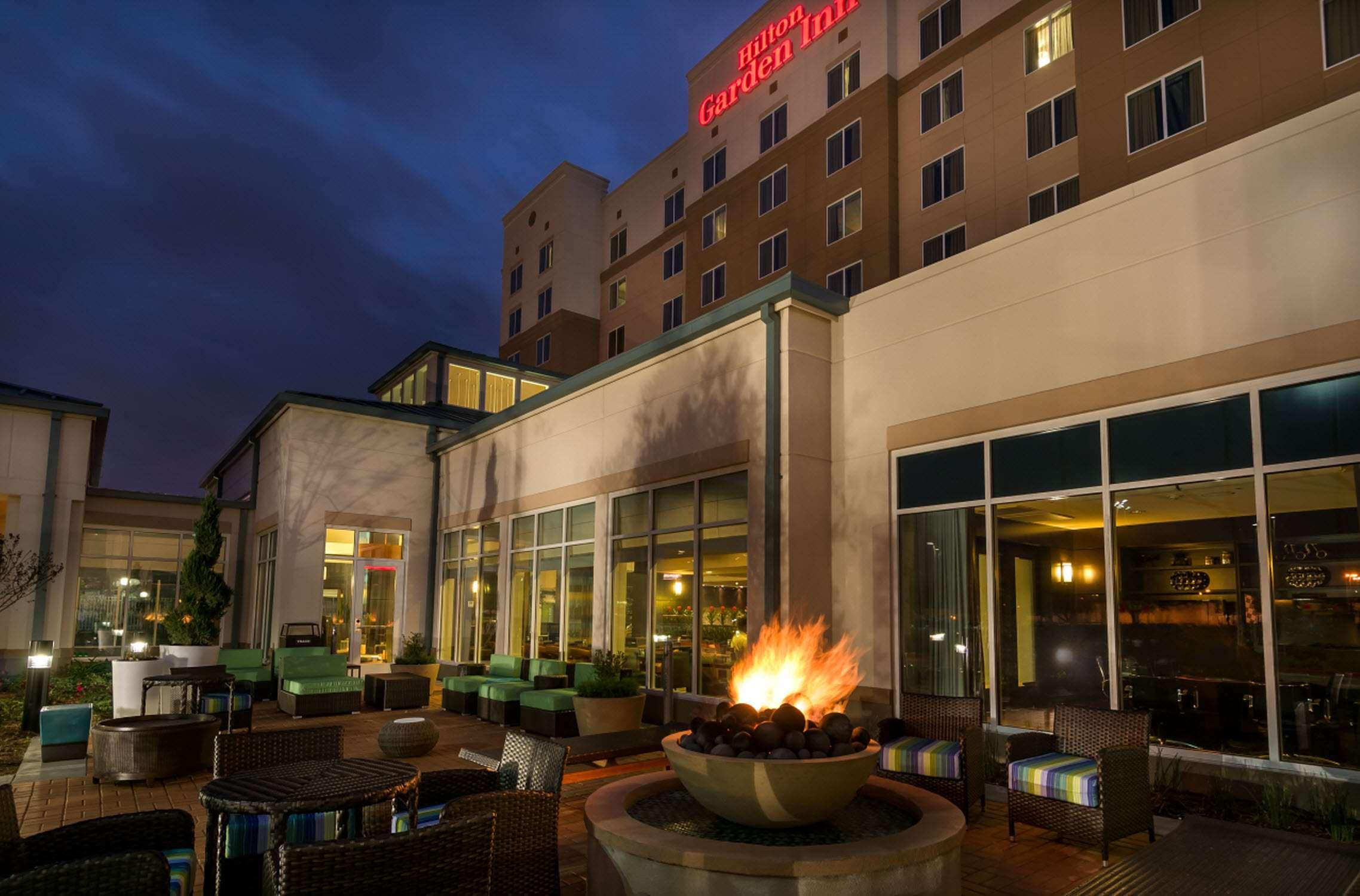 Hilton Garden Inn Houston NW America Plaza — photo 4