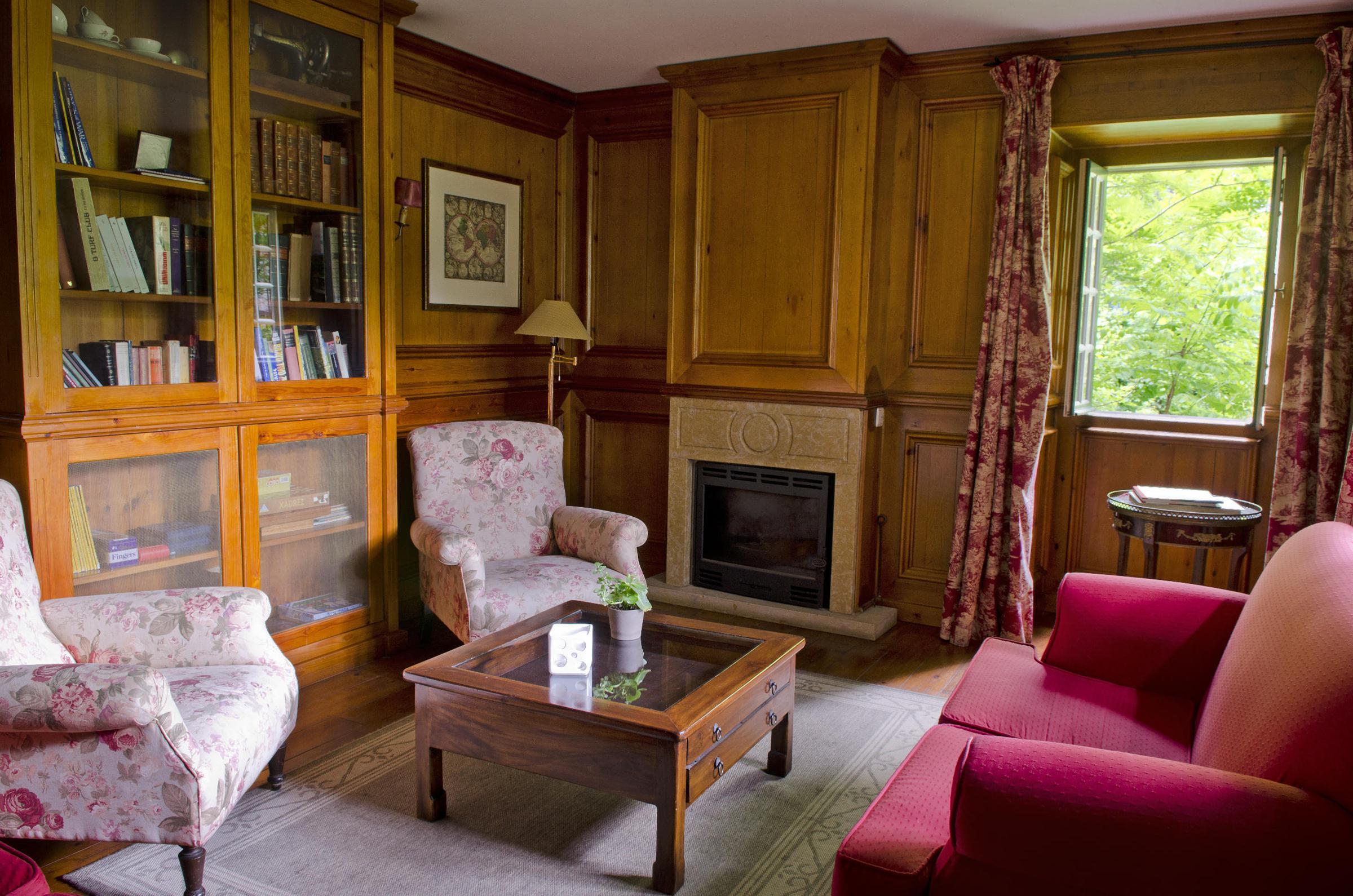 Lawrence's Hotel — photo 4