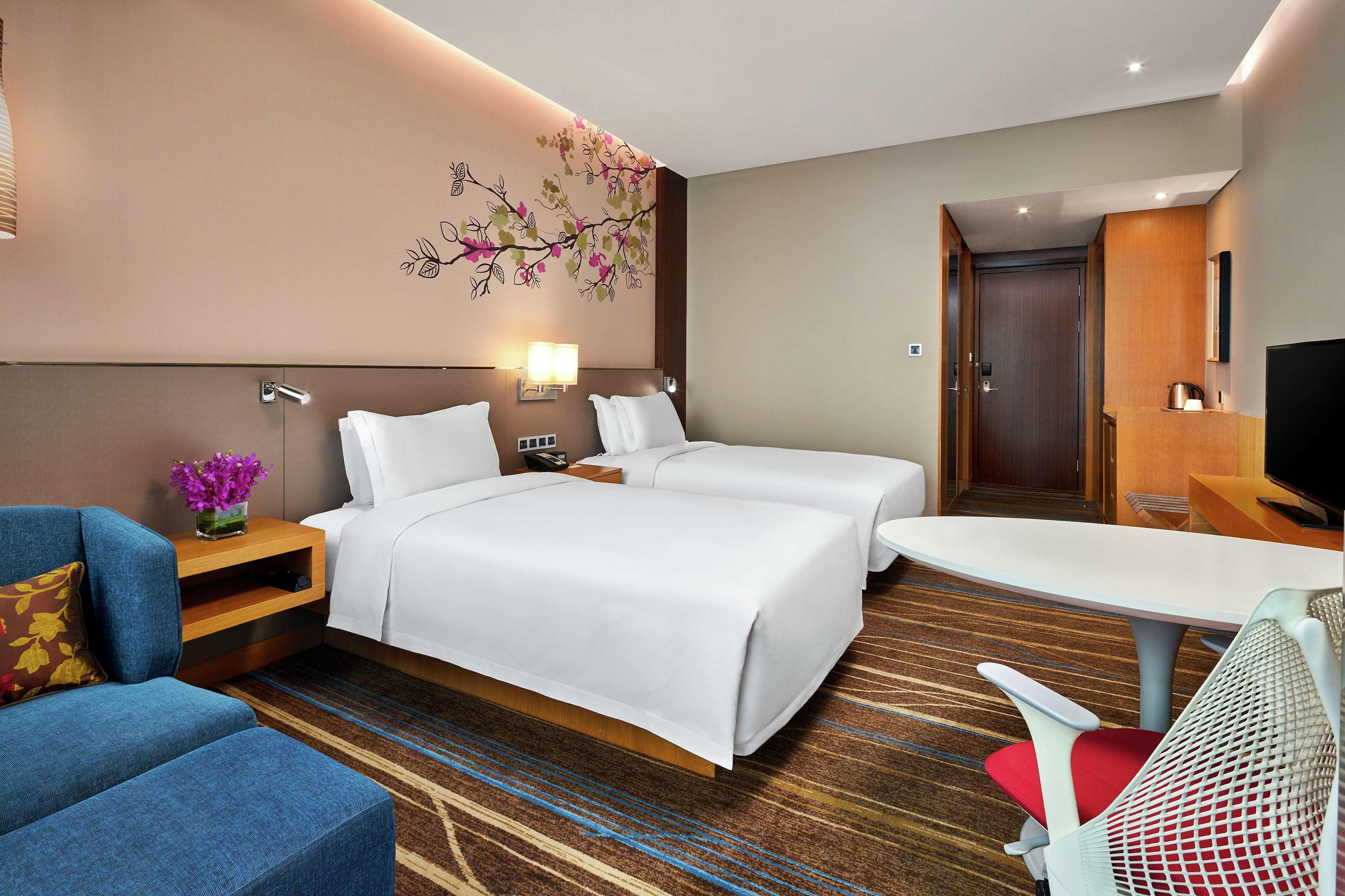Hilton Garden Inn Shenzhen Bao'an — photo 4