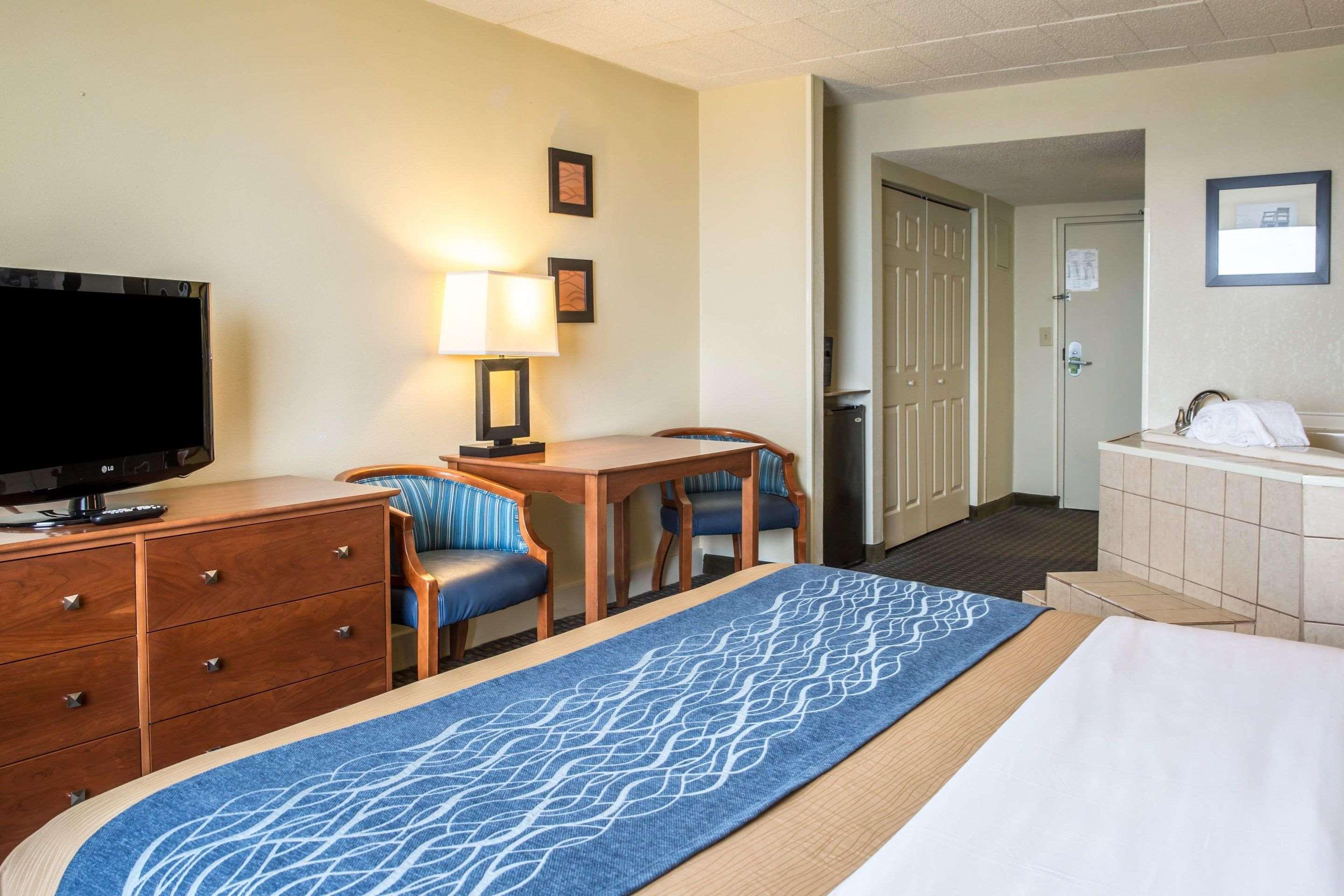 Comfort Inn South Oceanfront — photo 5