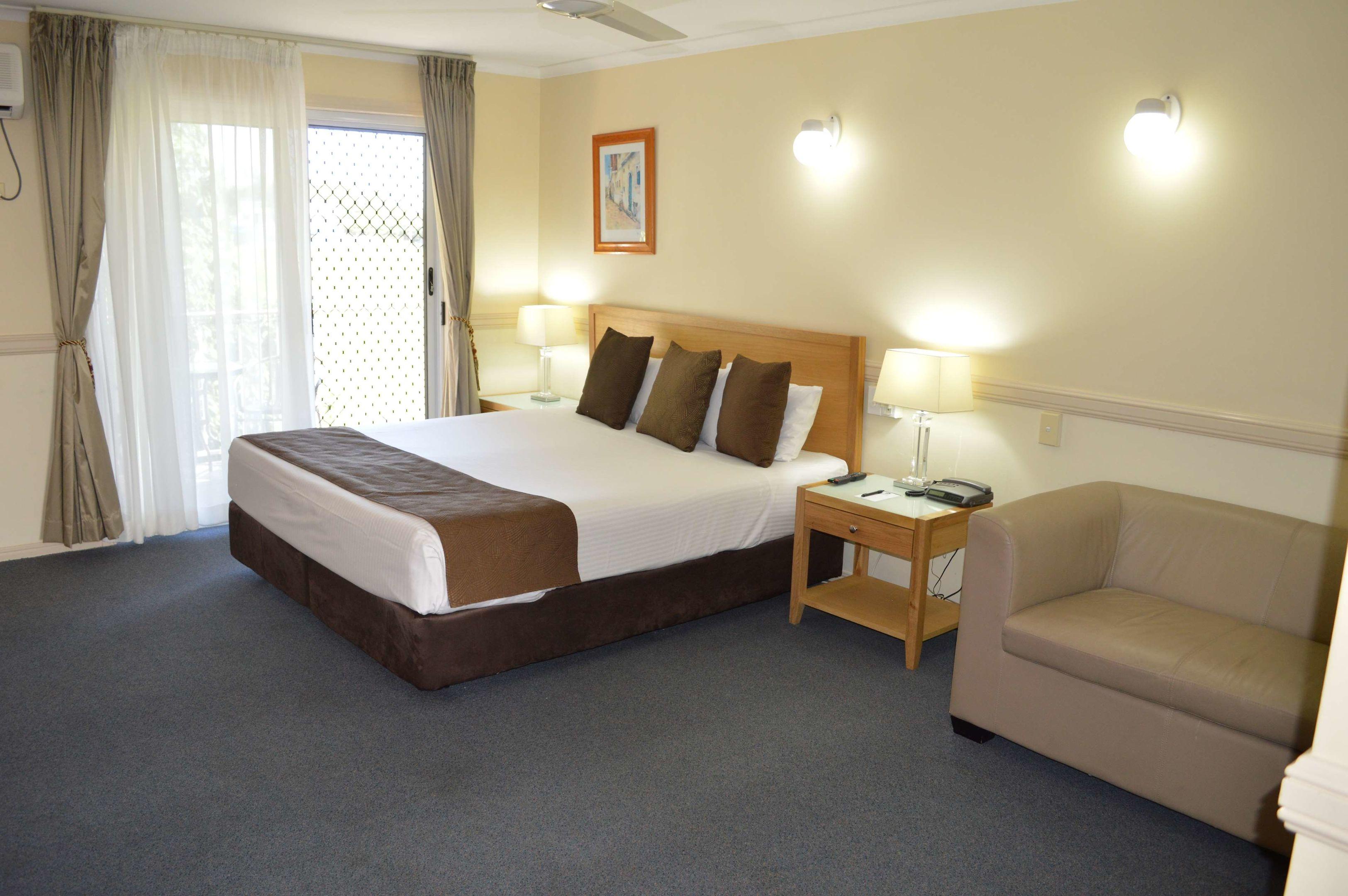 Best Western Ambassador Motor Lodge — photo 4