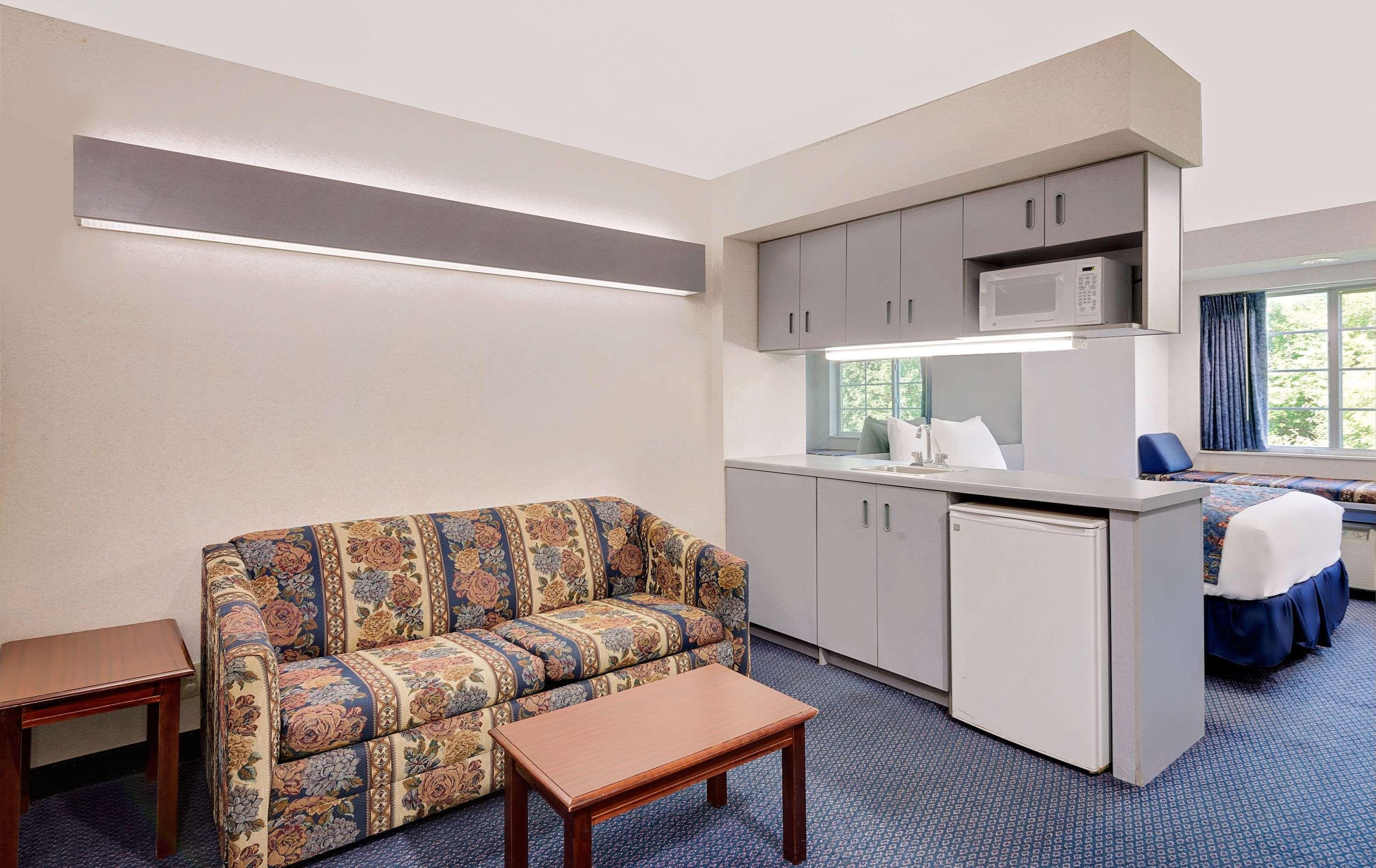 Microtel Inn & Suites Hagerstown — photo 3