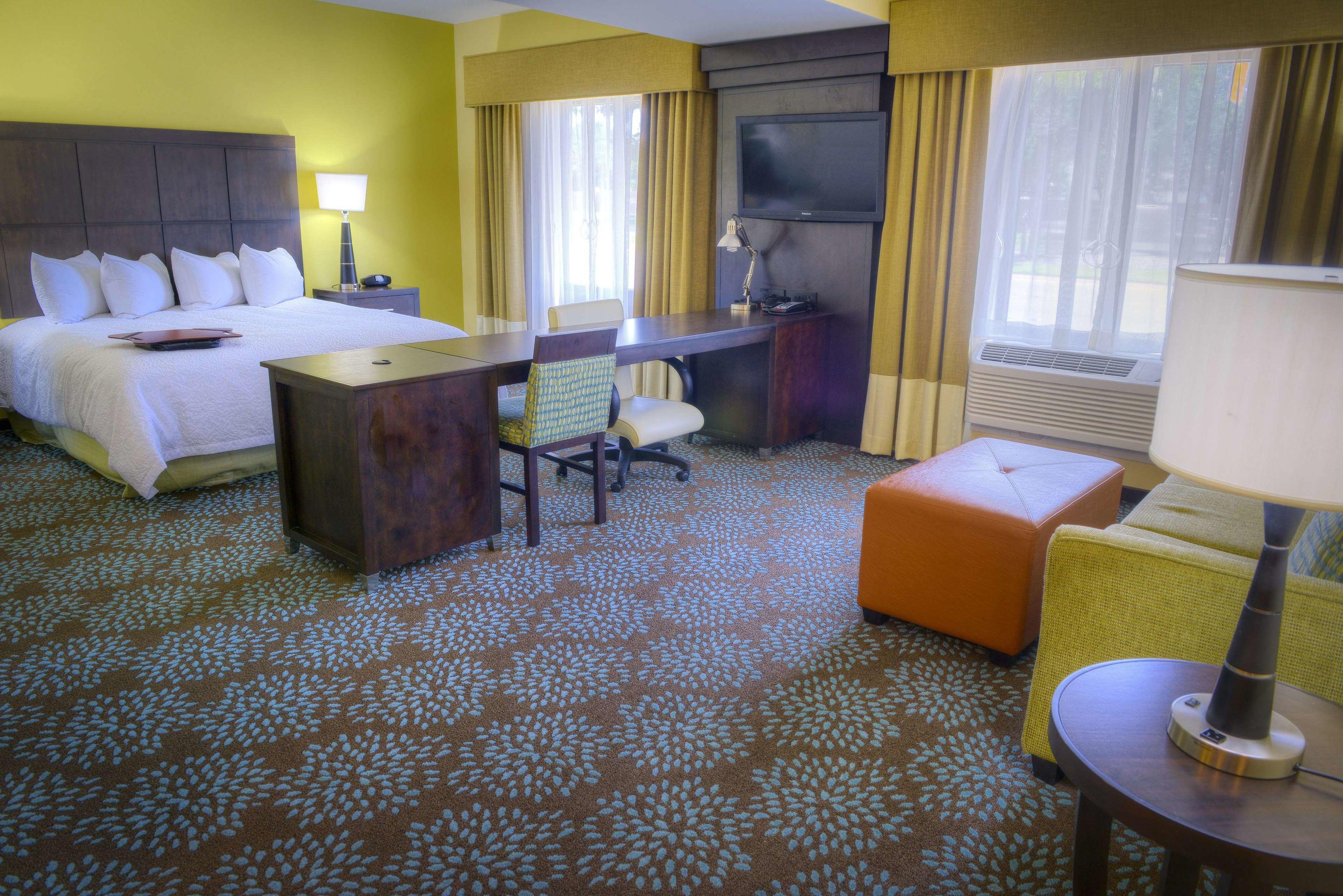 Hampton Inn & Suites Pensacola/Gulf Breeze — photo 4