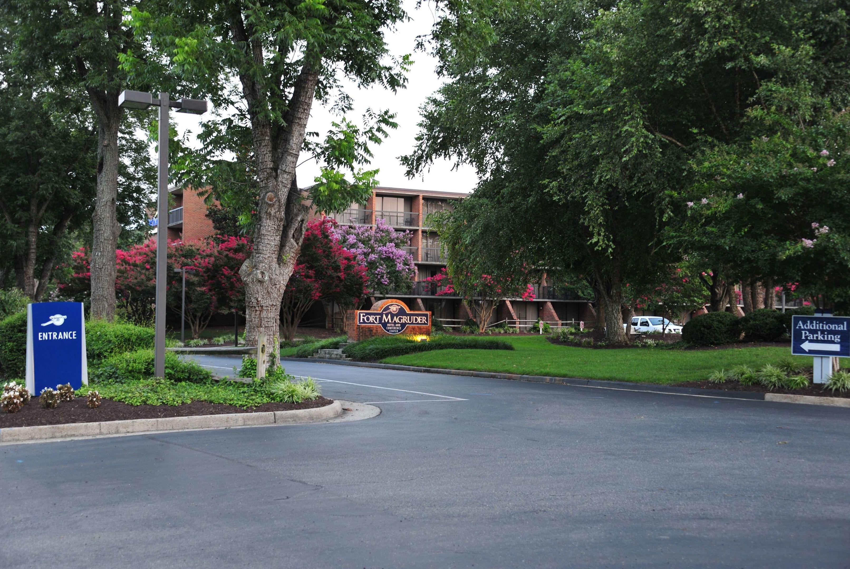 Fort Magruder Hotel, Trademark Collection by Wyndham — photo 5