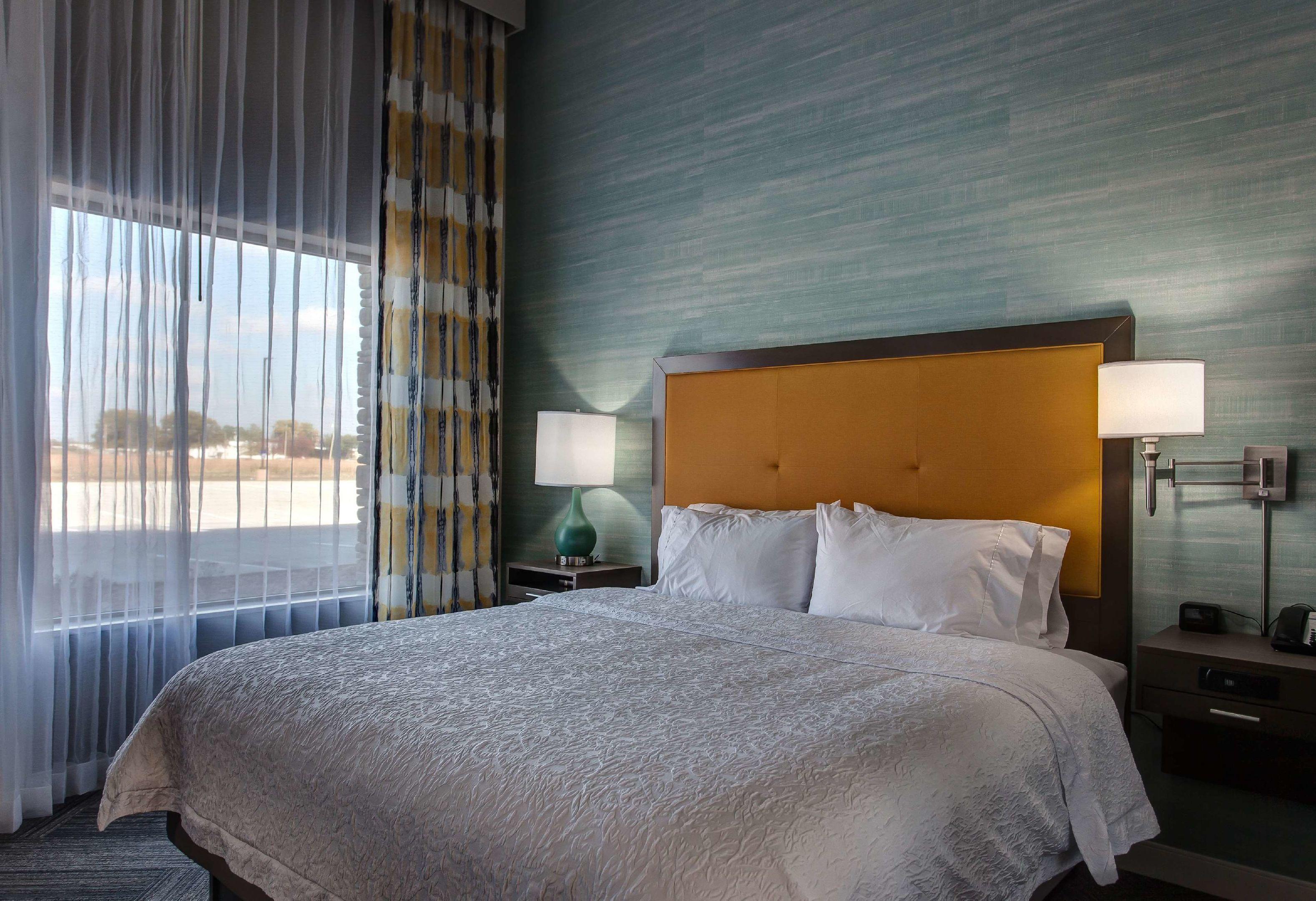 Hampton Inn & Suites North Huntingdon-Irwin — photo 4