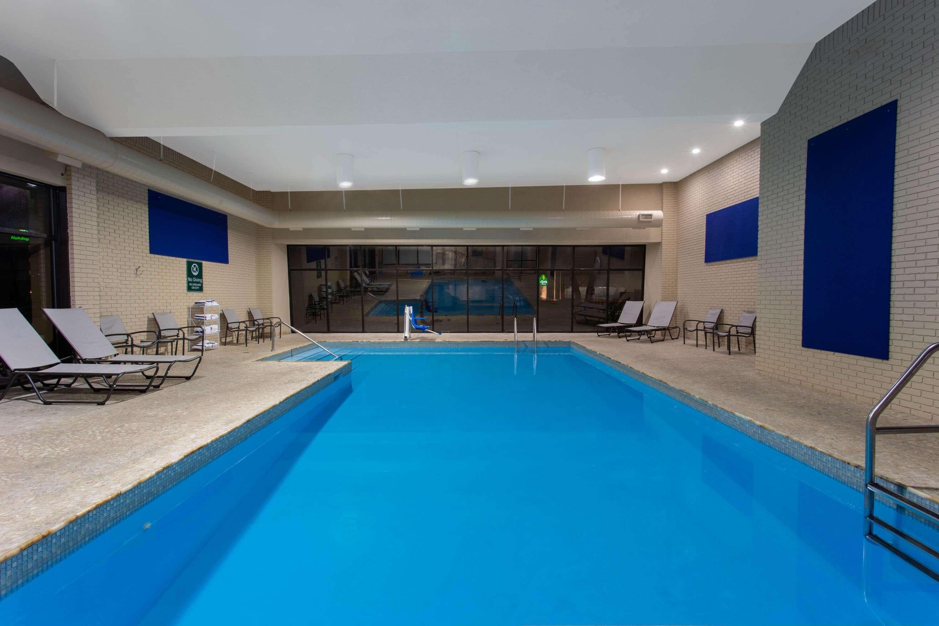 La Quinta Inn & Suites Effingham — photo 4