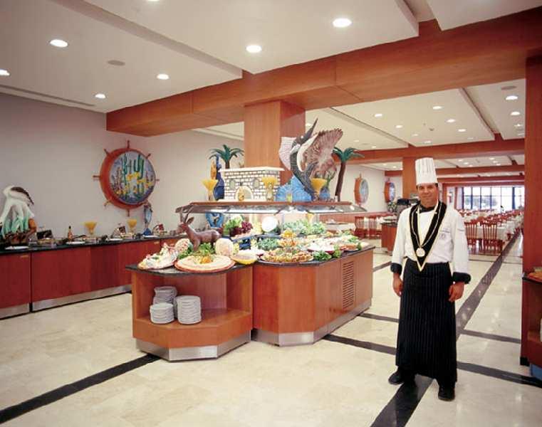 Catamaran Resort Hotel — photo 4