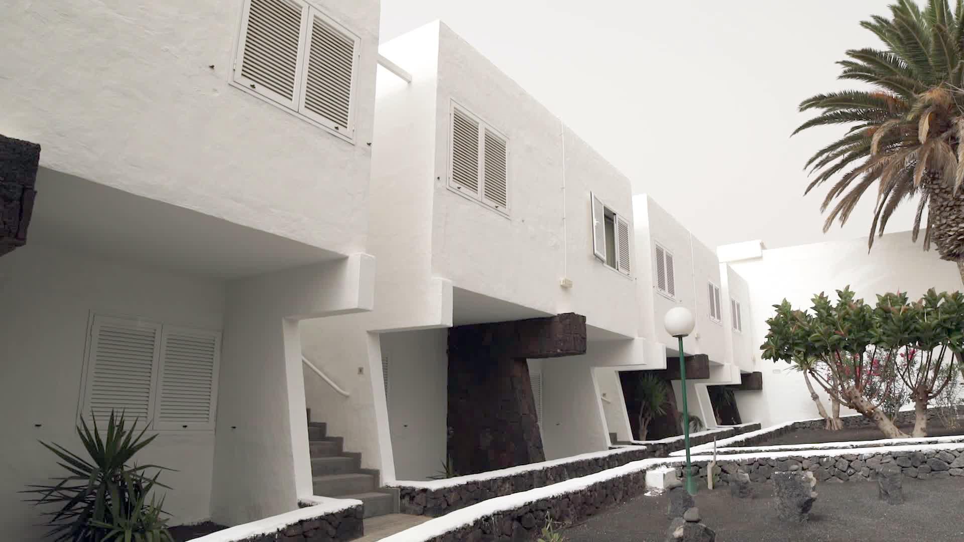 Arena Dorada Apartments — photo 4